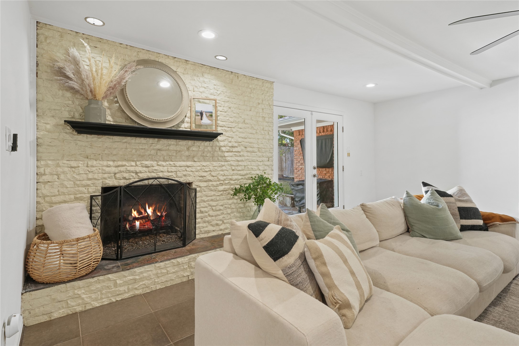 2551 El Cerrito Drive