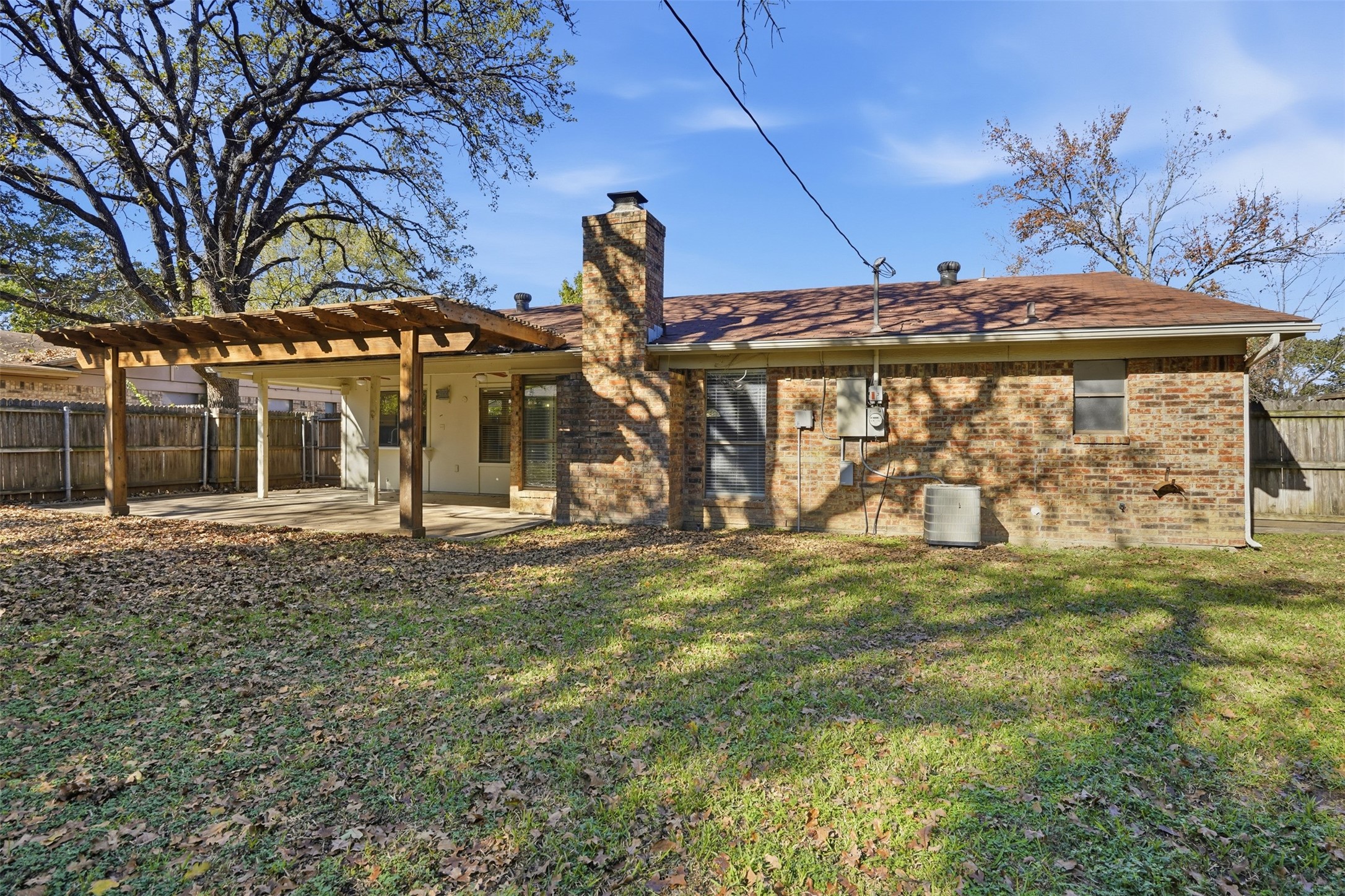 3906 Cedarwood Court