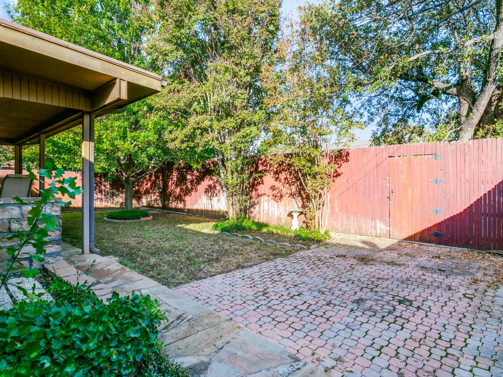 928 Old Mill Circle