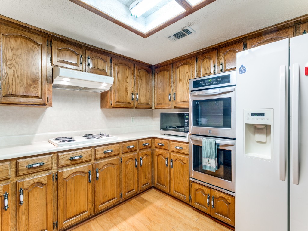 928 Old Mill Circle
