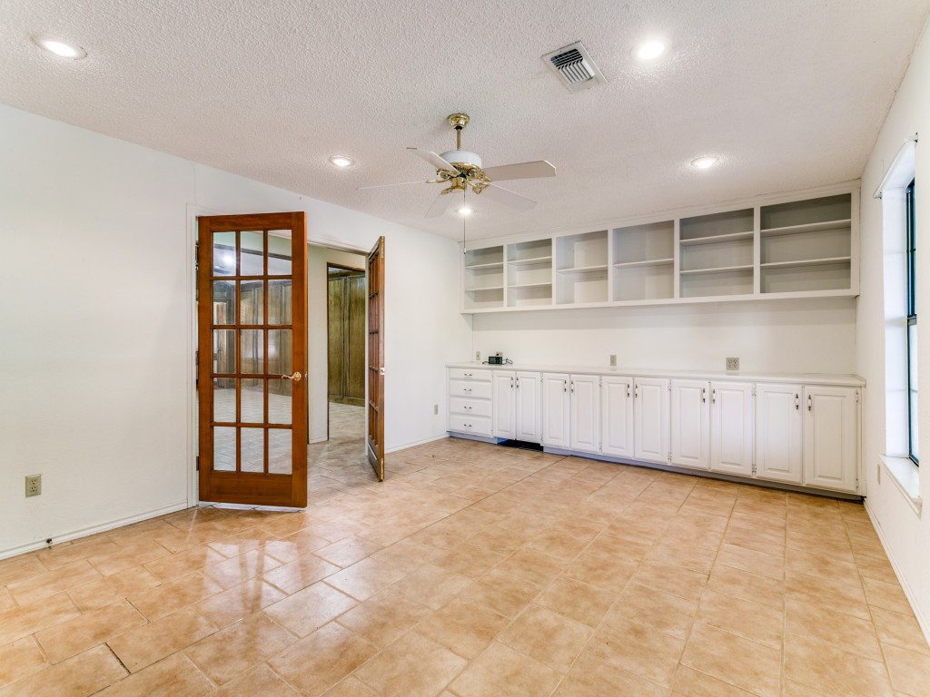 928 Old Mill Circle