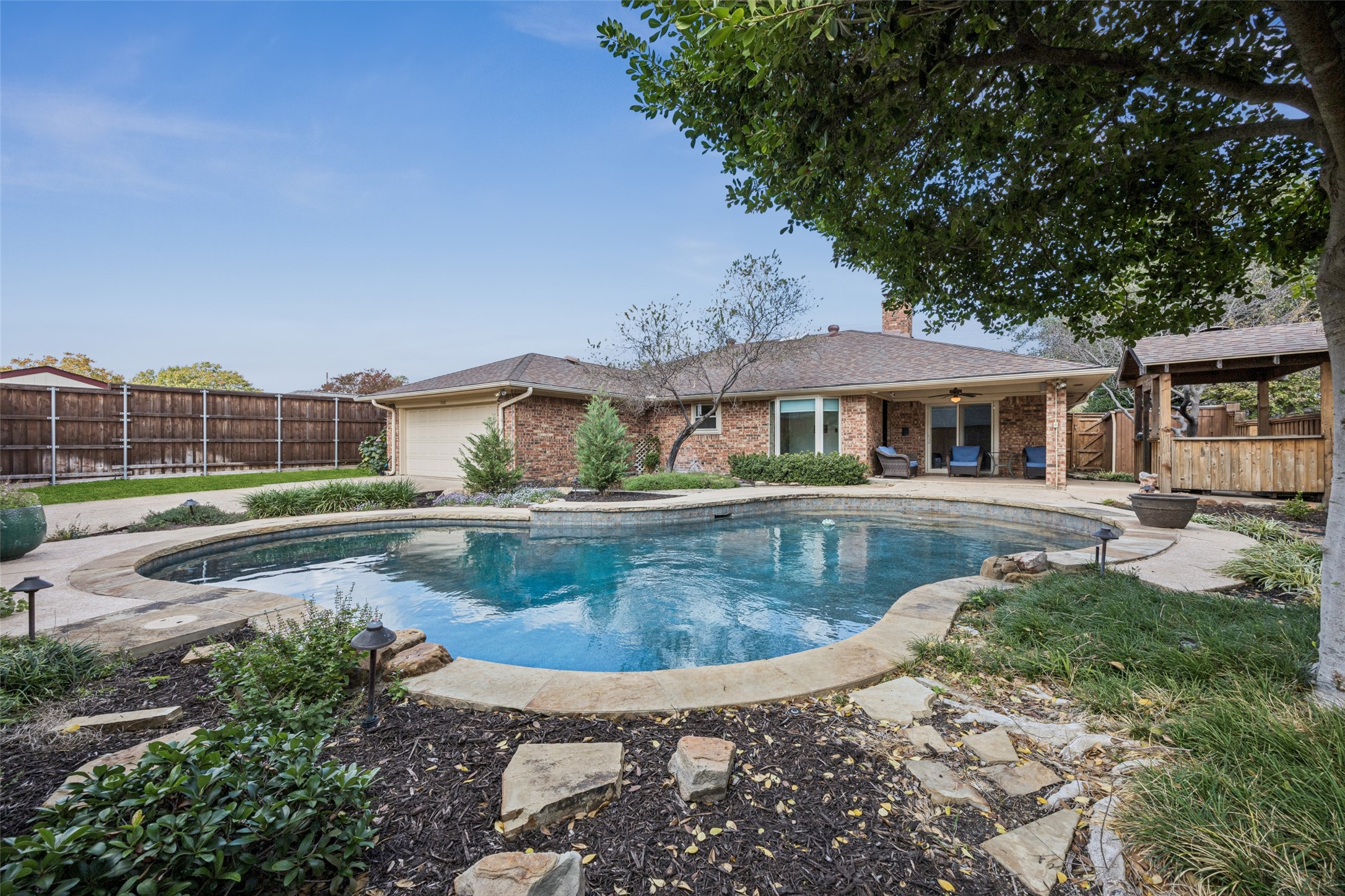1528 Tampico Drive