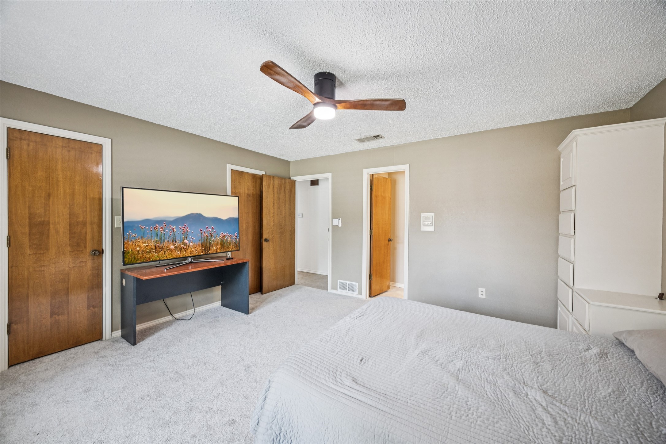 1528 Tampico Drive