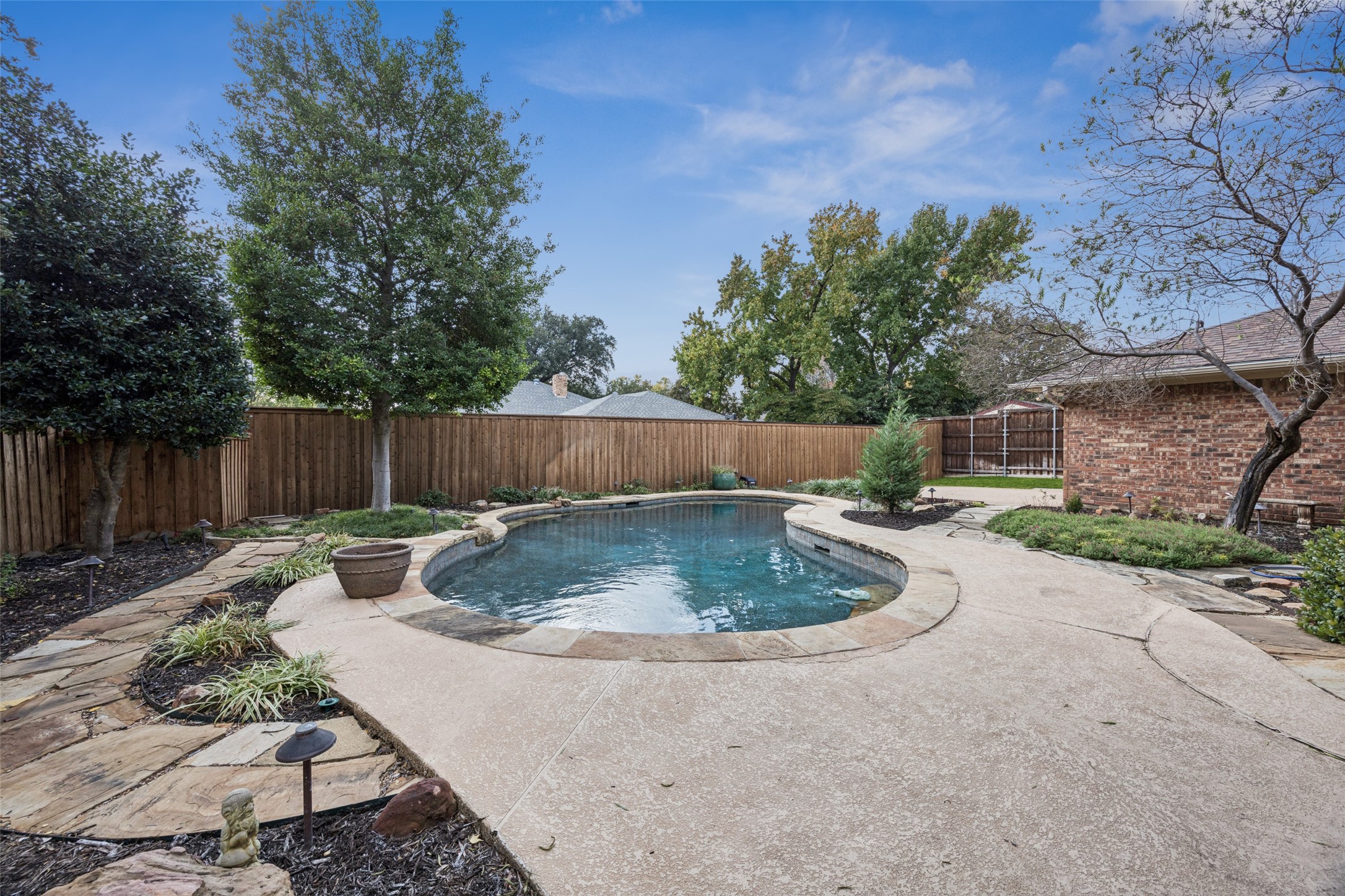 1528 Tampico Drive