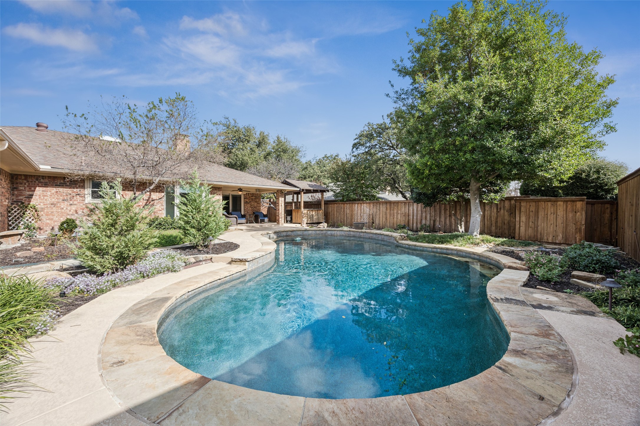 1528 Tampico Drive