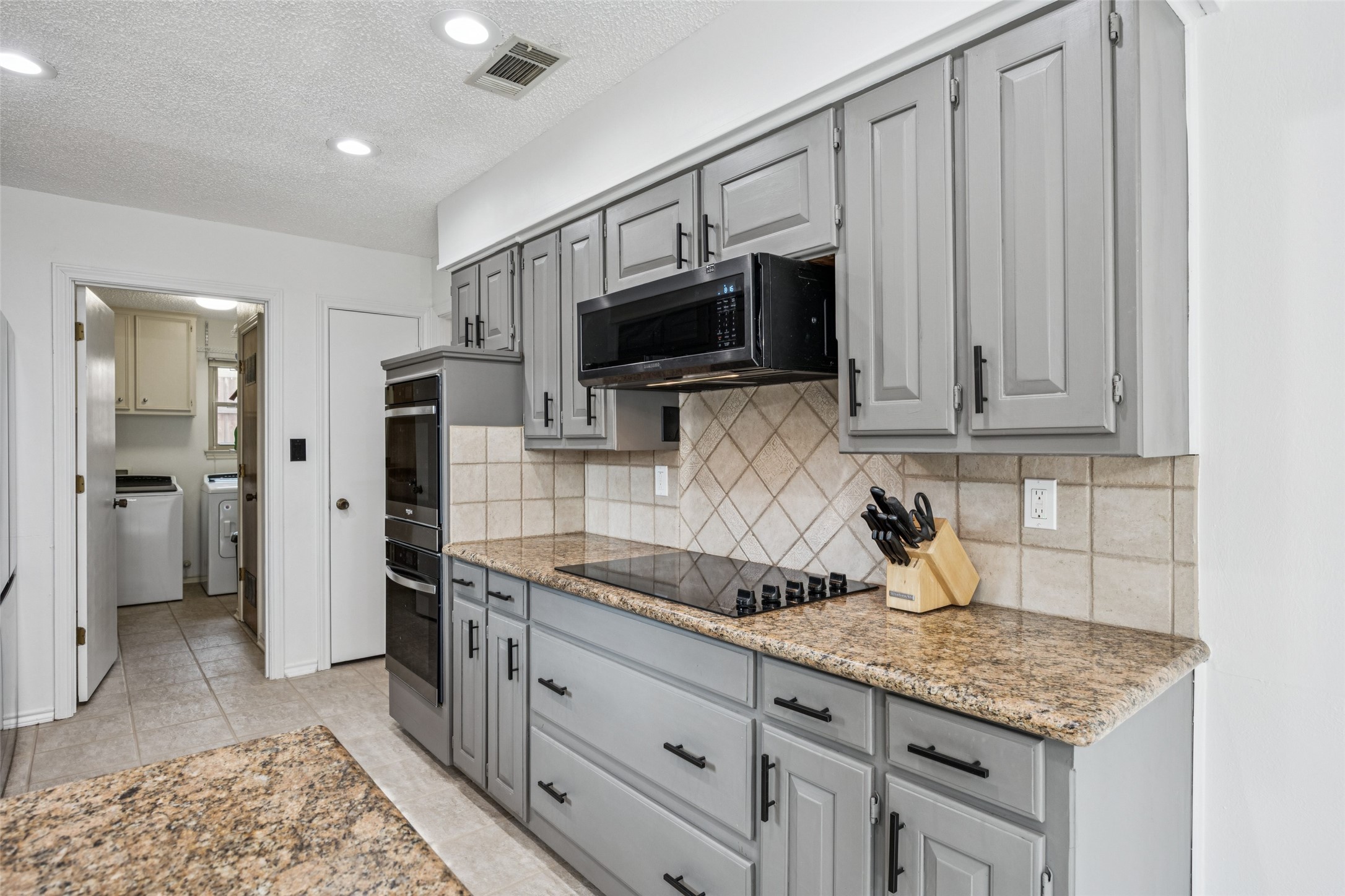 1528 Tampico Drive