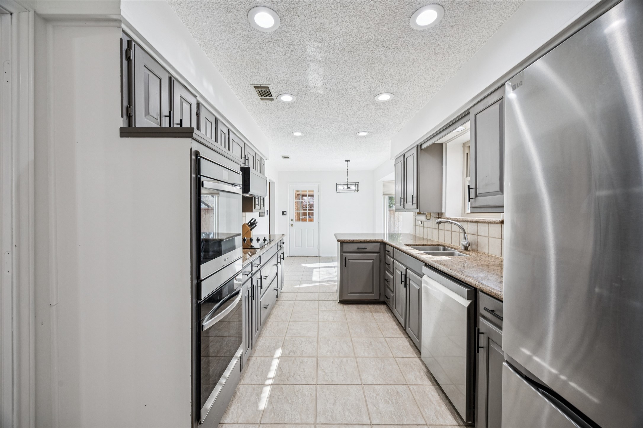 1528 Tampico Drive