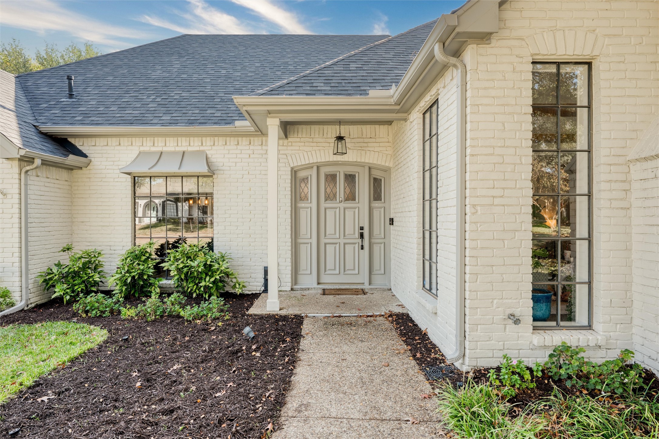 10002 Hickory Crossing