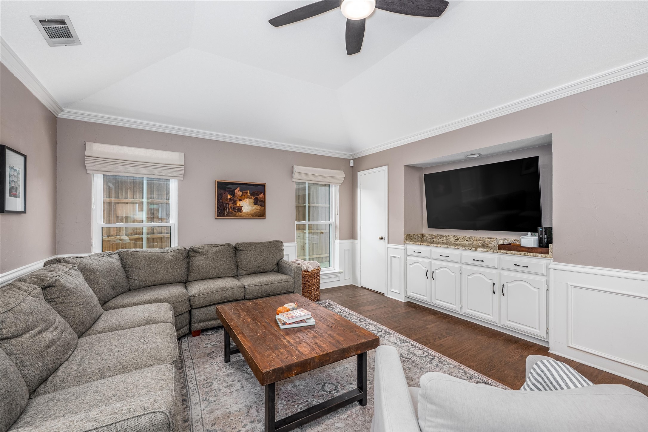 10002 Hickory Crossing