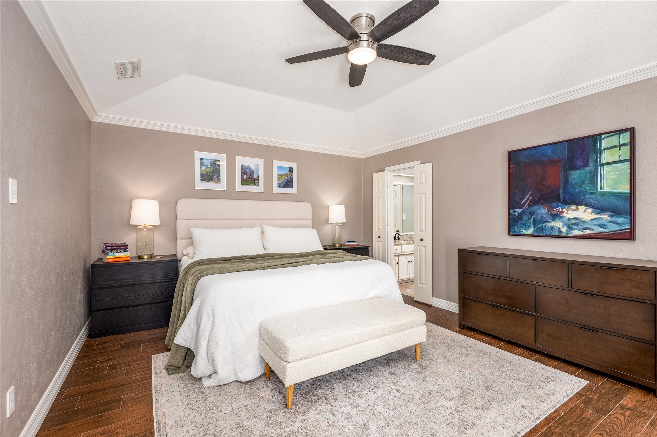 10002 Hickory Crossing