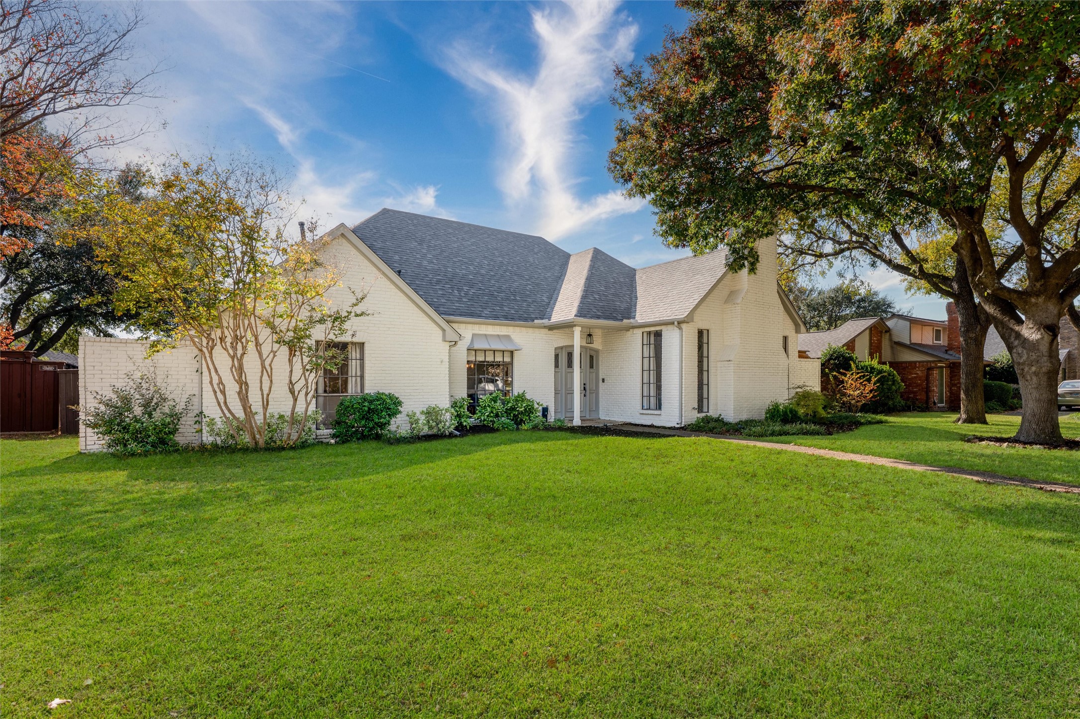 10002 Hickory Crossing