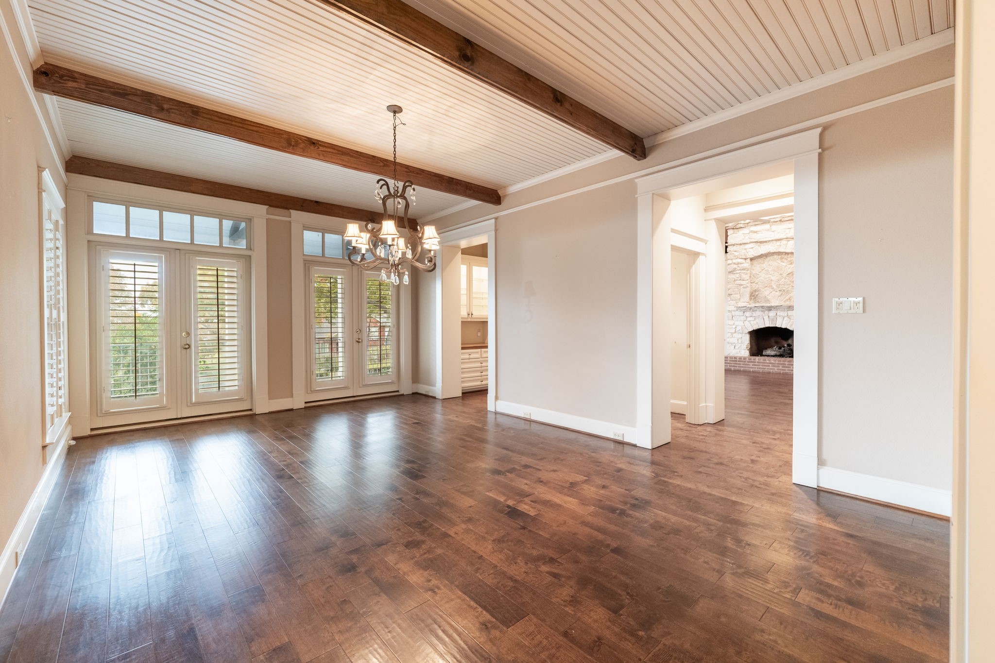 23 Lakeway Drive