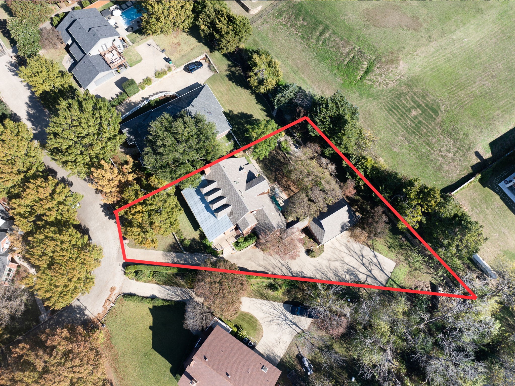 23 Lakeway Drive
