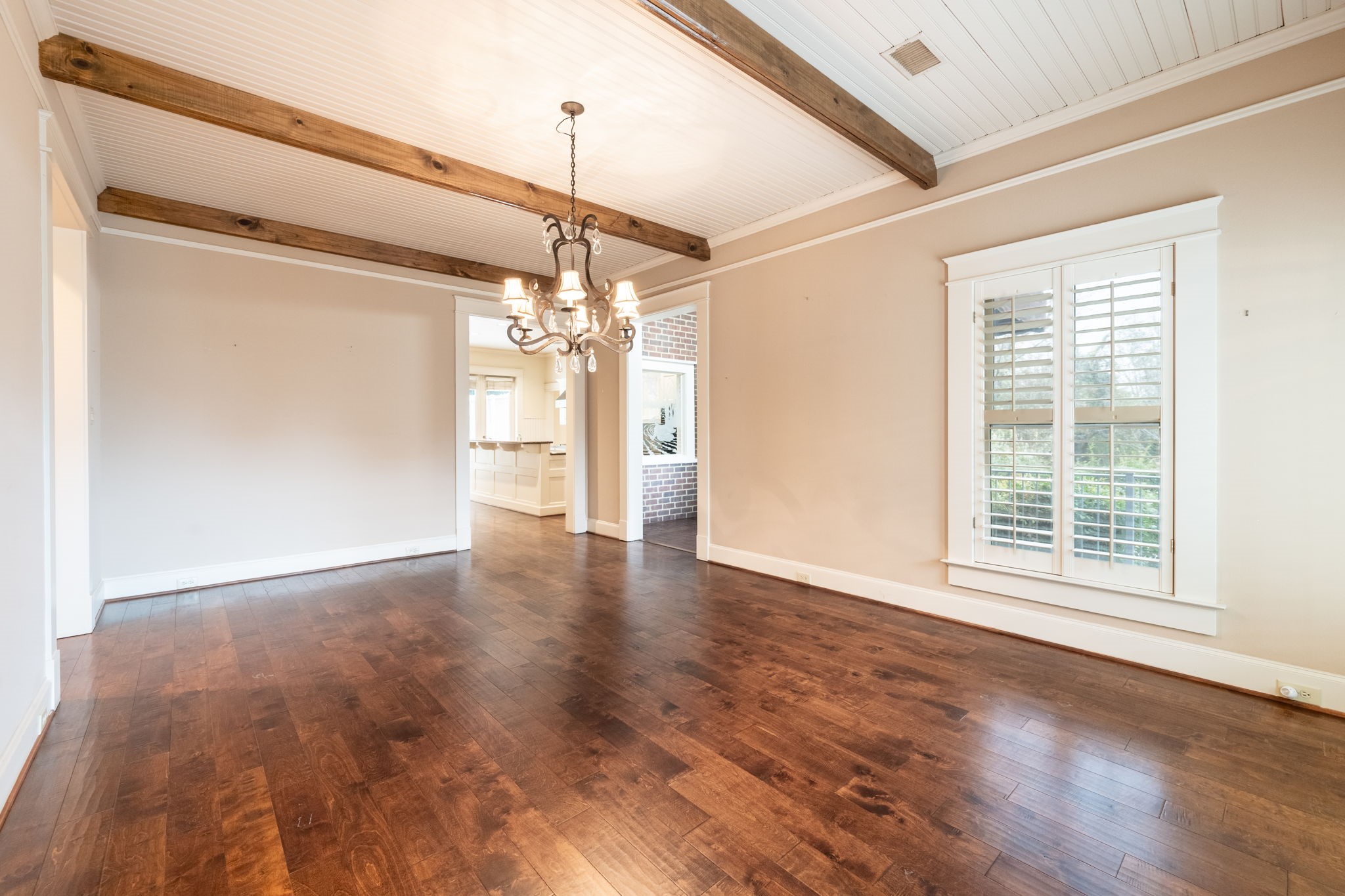 23 Lakeway Drive