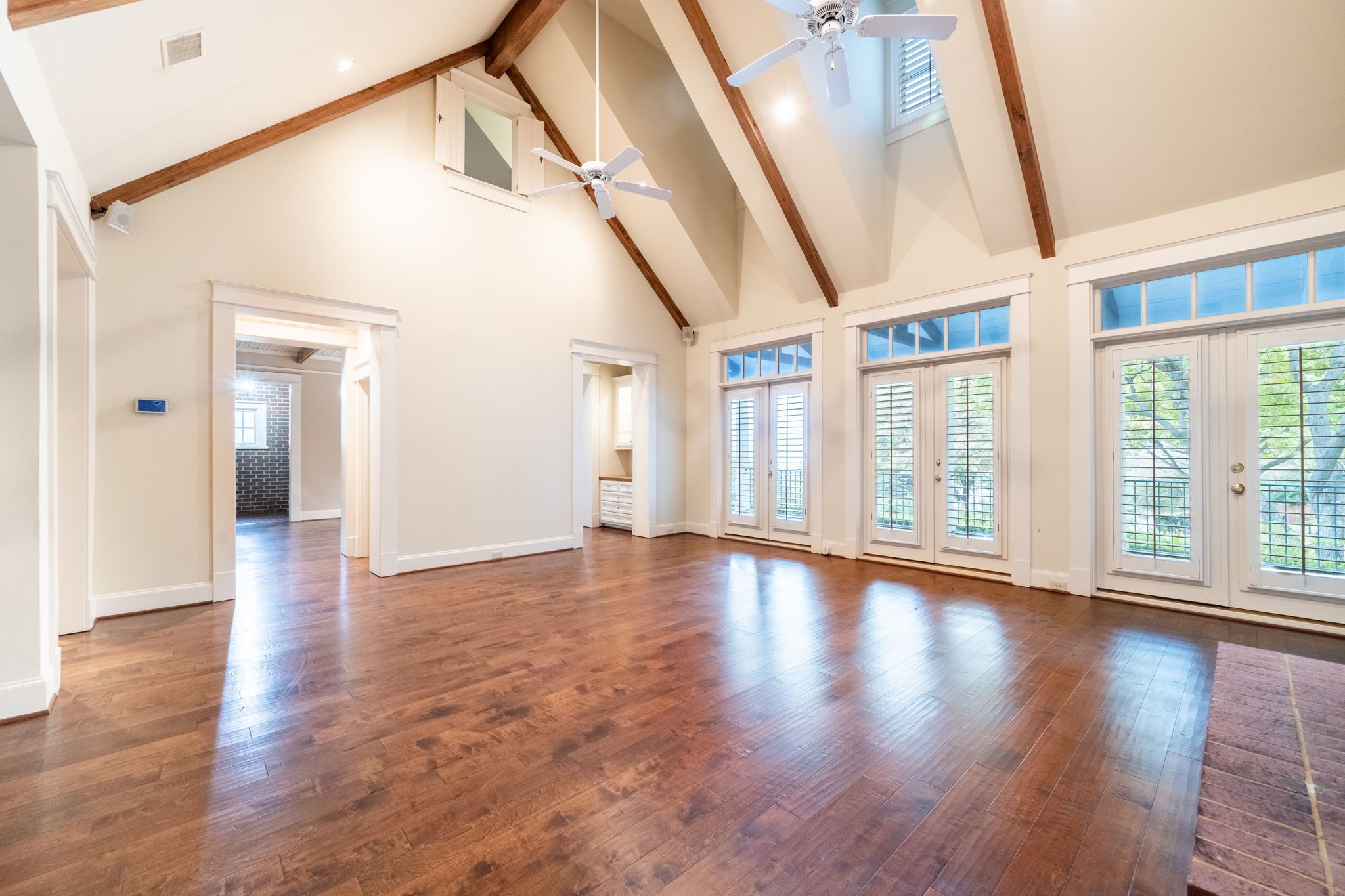 23 Lakeway Drive