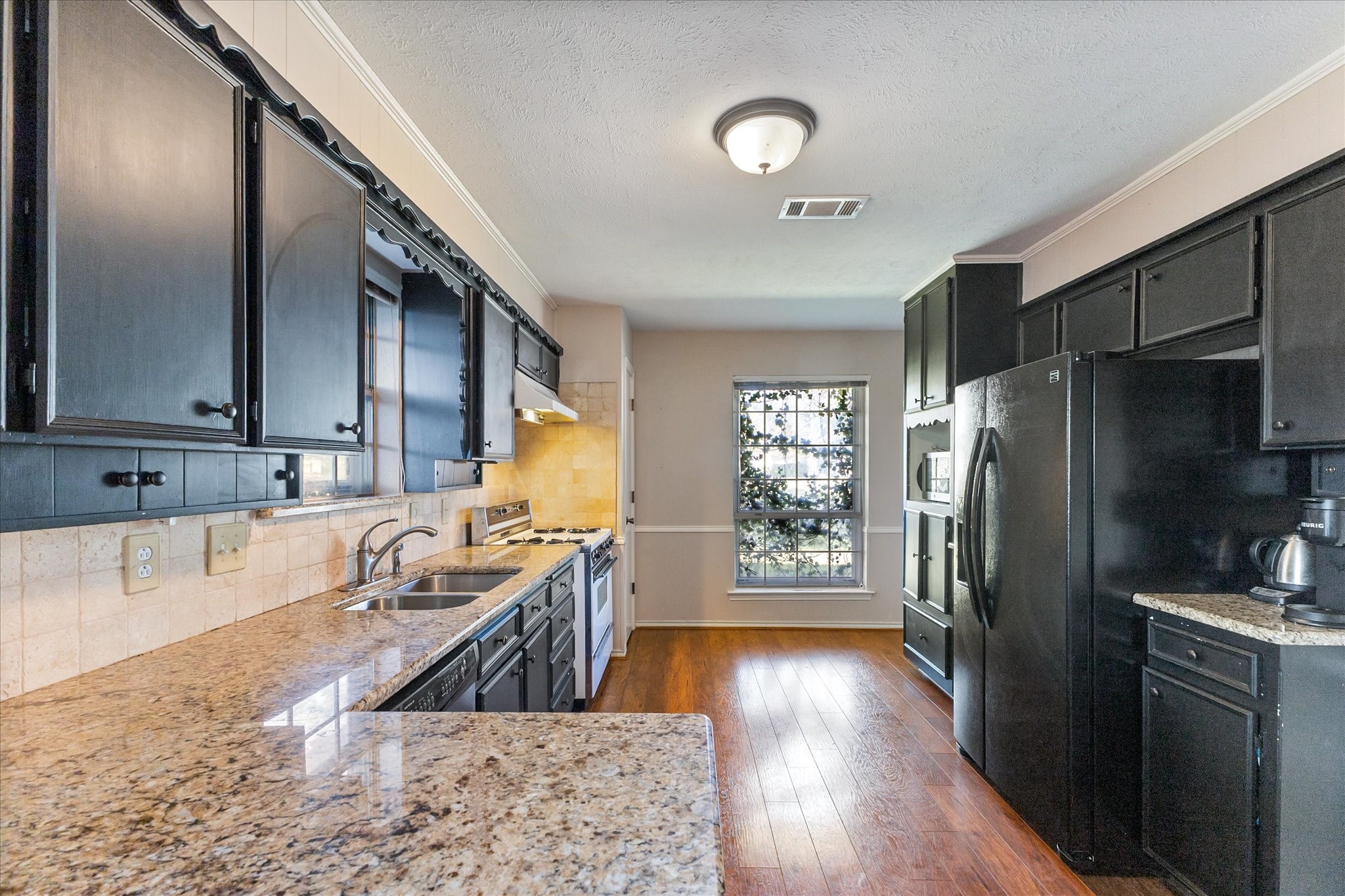 2608 Northcrest Drive