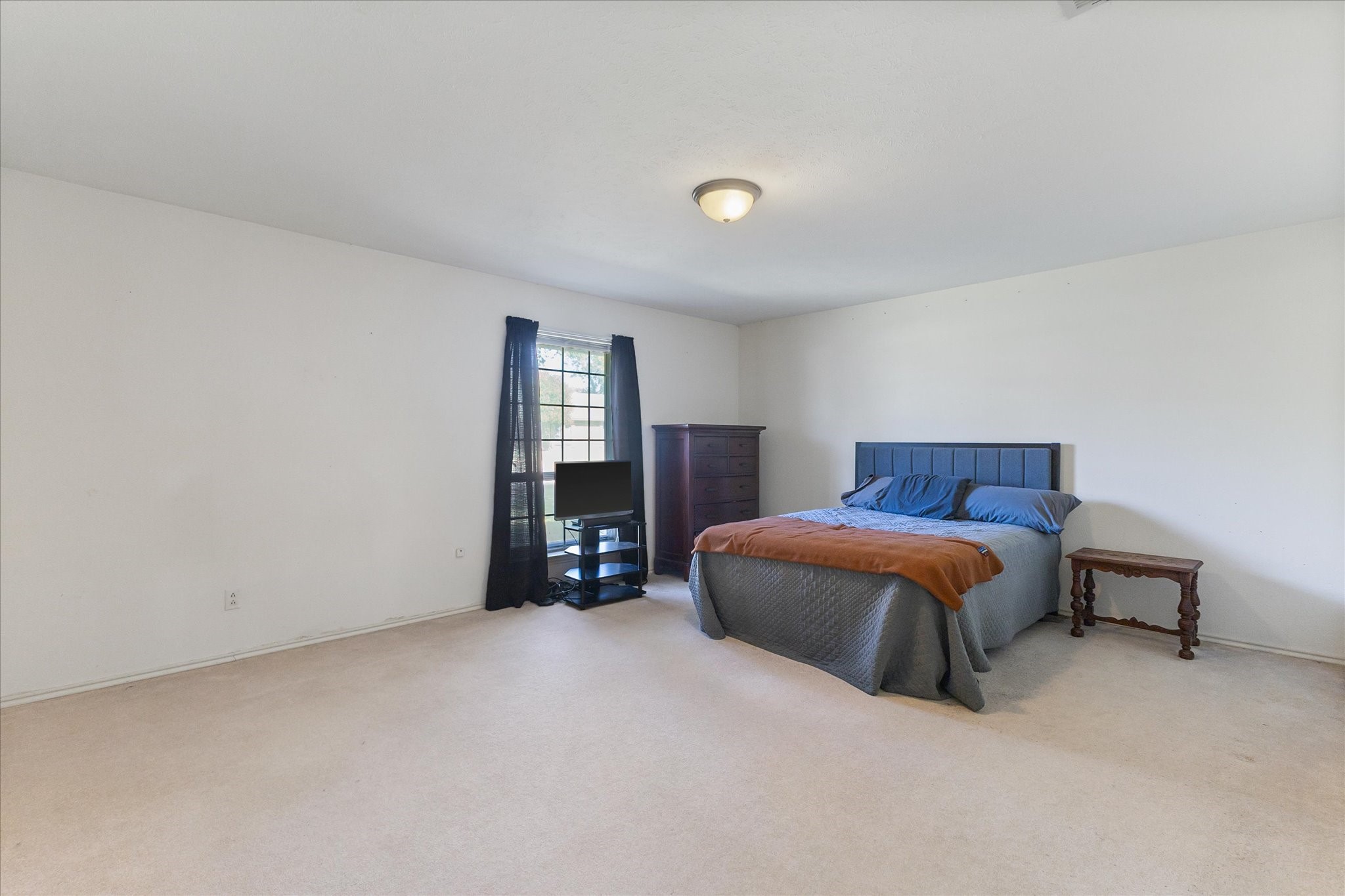 2608 Northcrest Drive