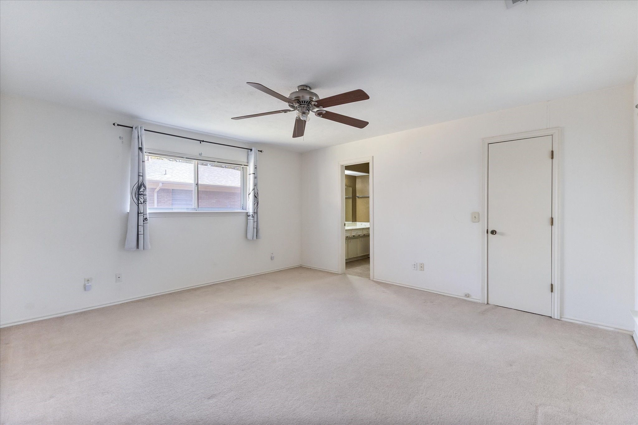 2608 Northcrest Drive