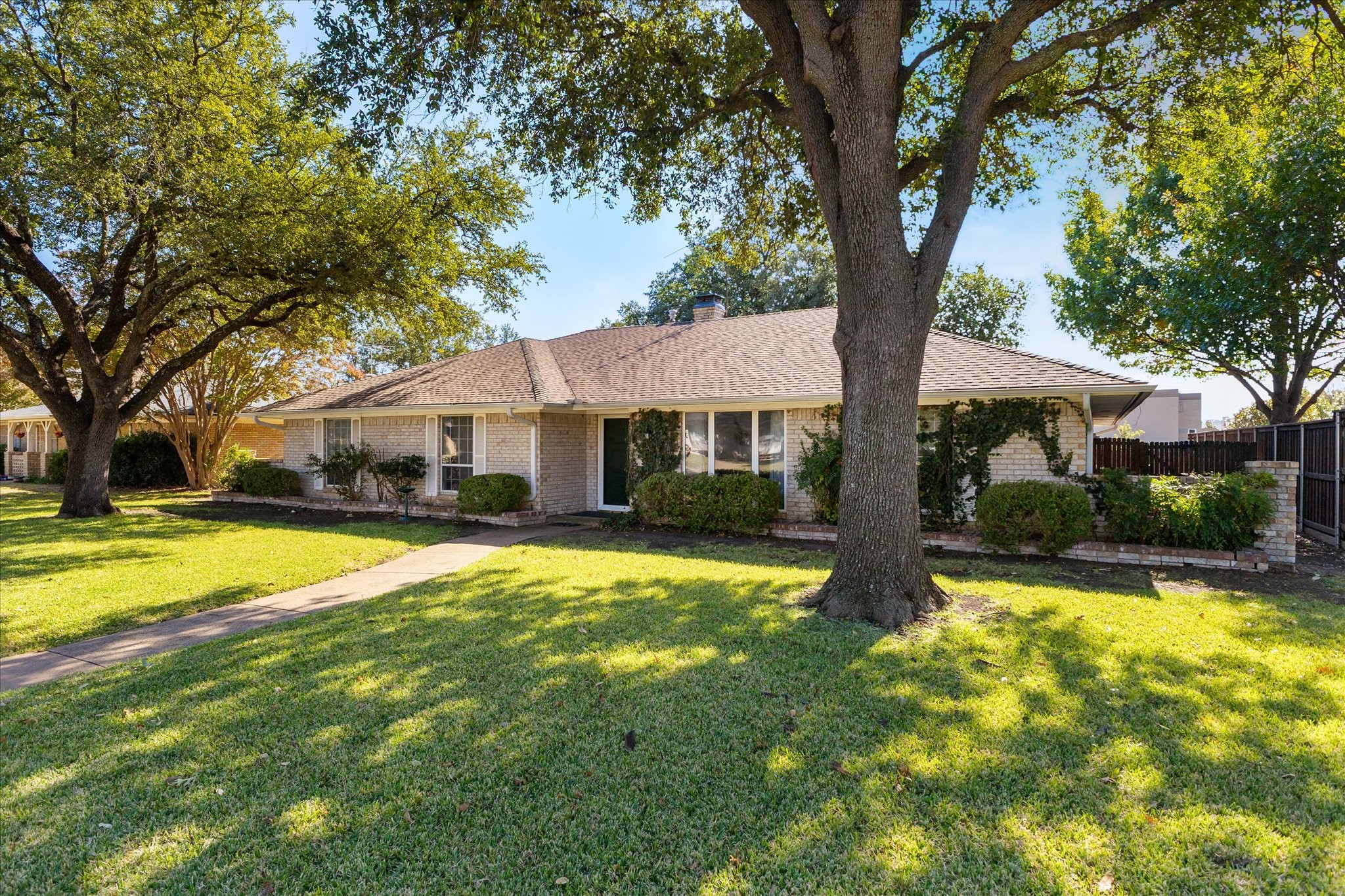 2608 Northcrest Drive