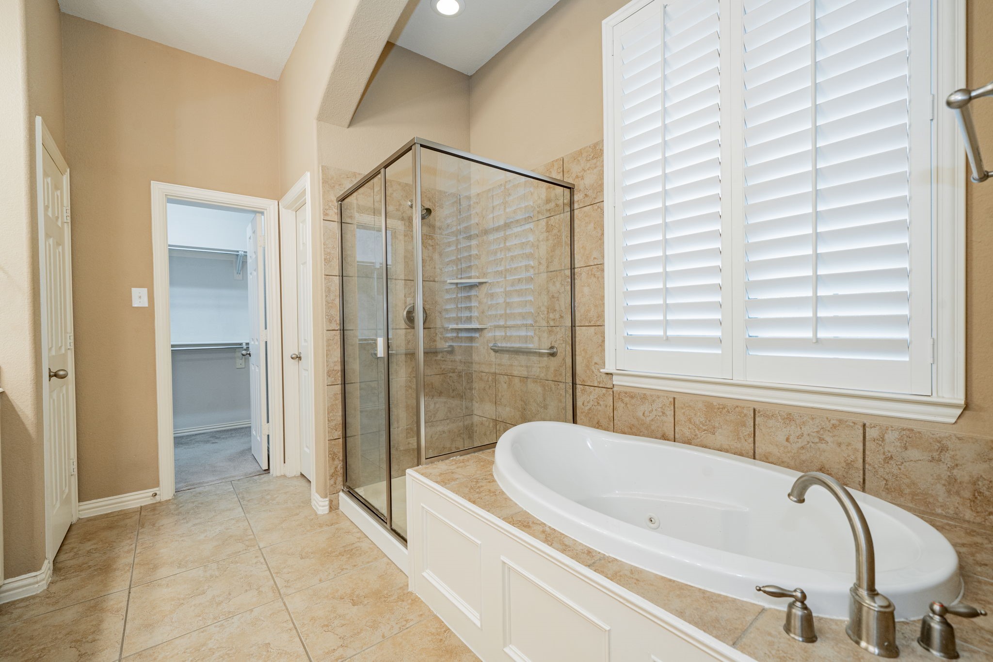 7803 Hillsdale Drive