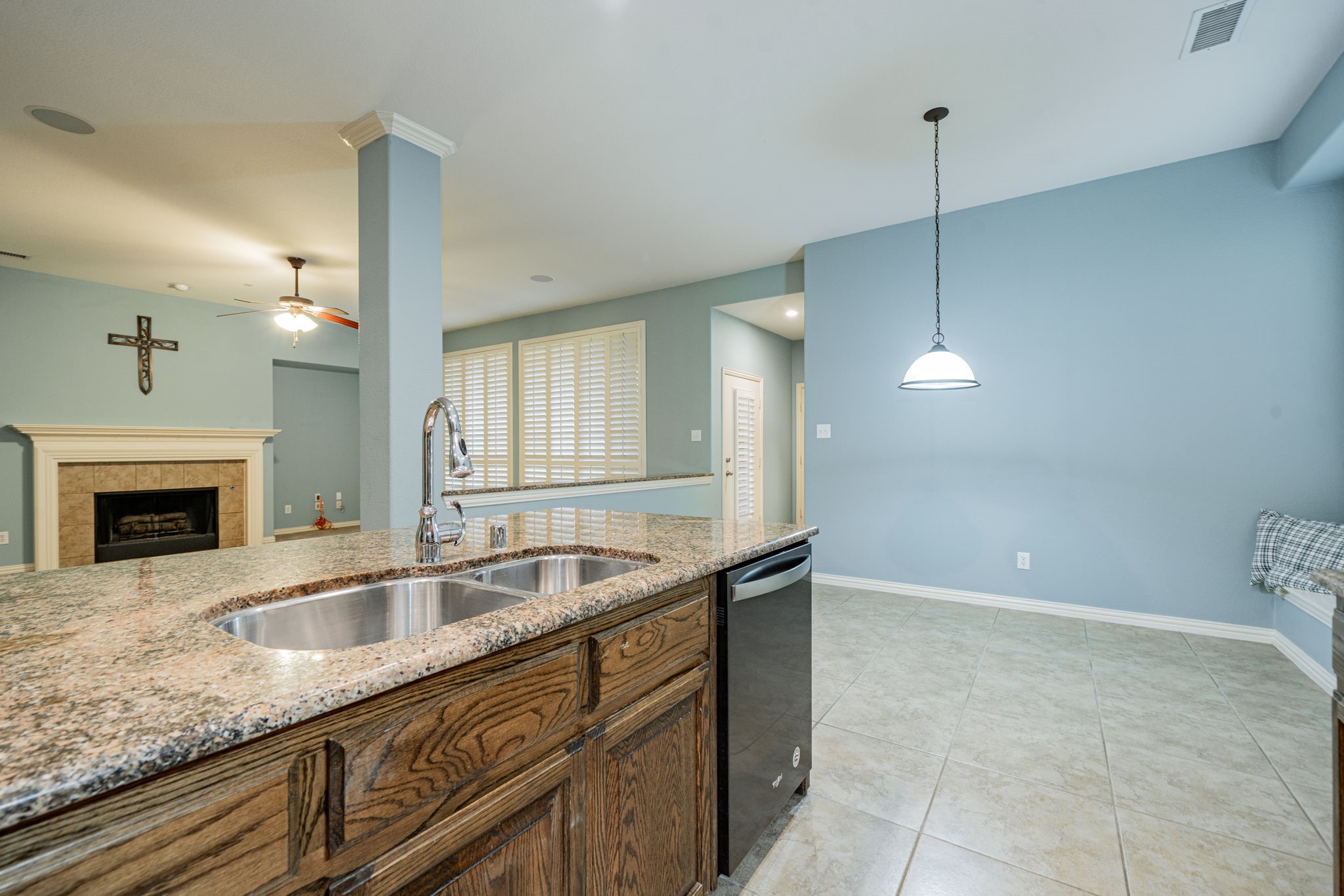 7803 Hillsdale Drive