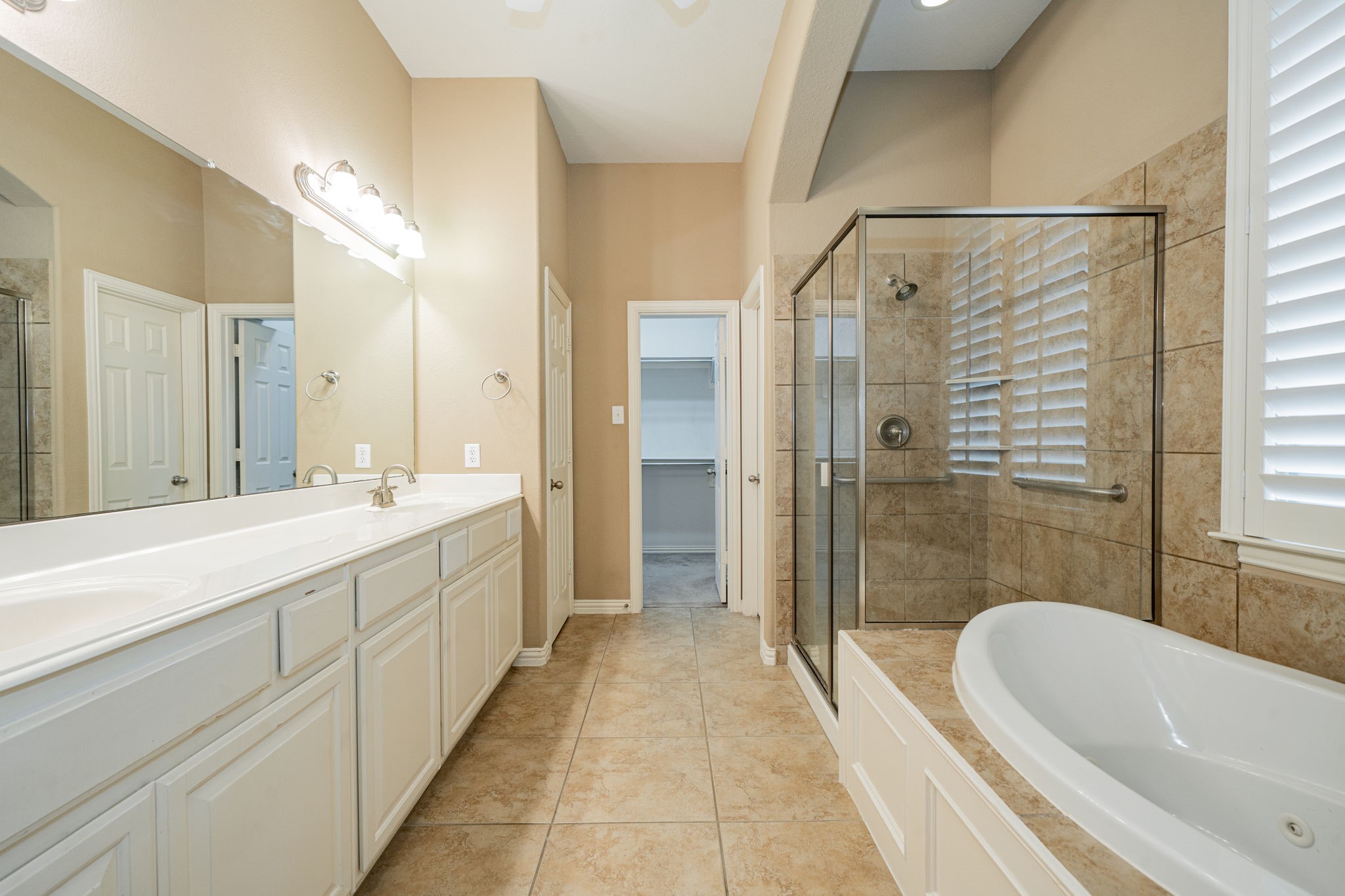 7803 Hillsdale Drive