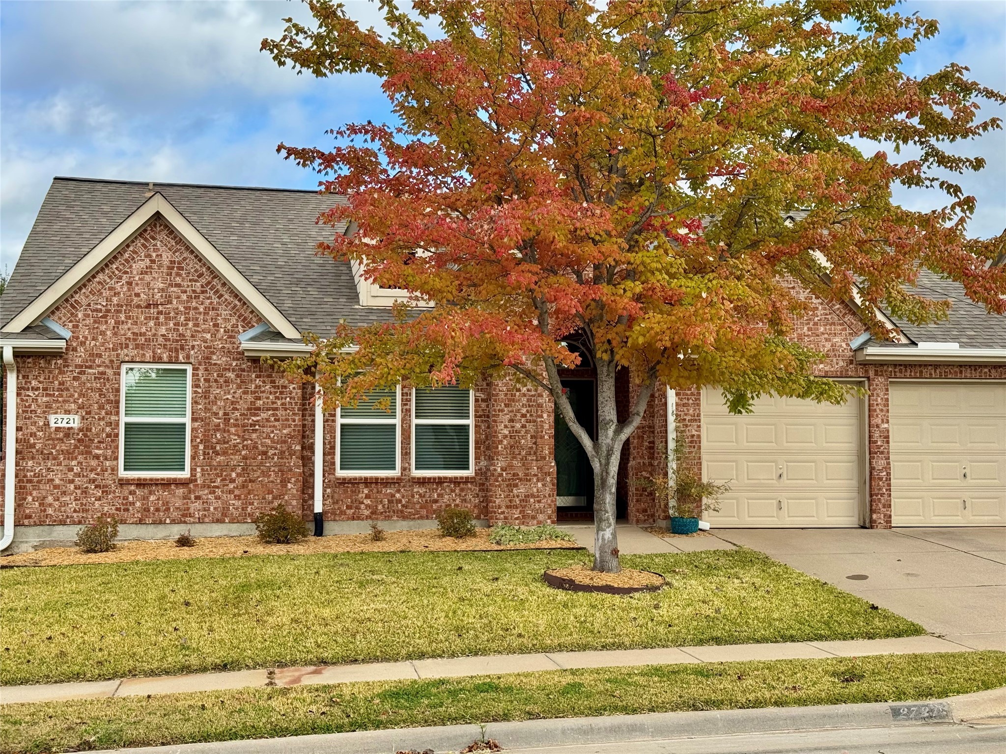2721 Arabian Avenue