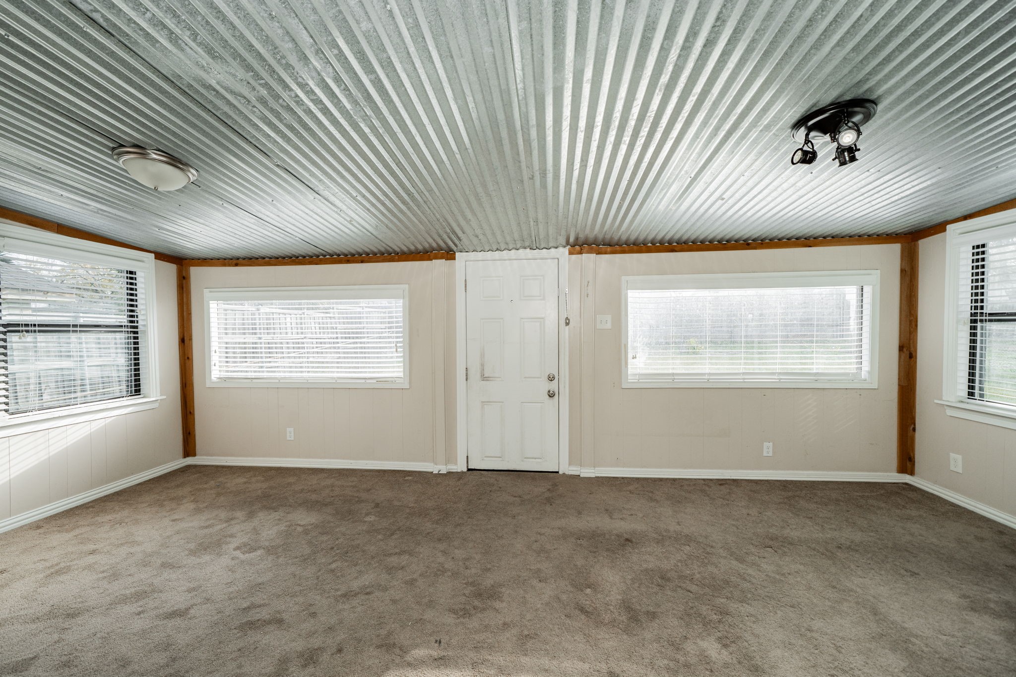 128 Brunswick Lane