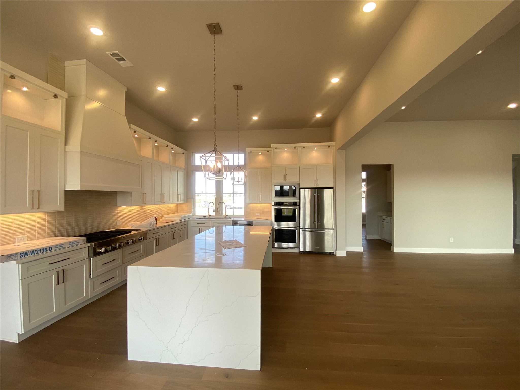 3404 Sweetwater Road