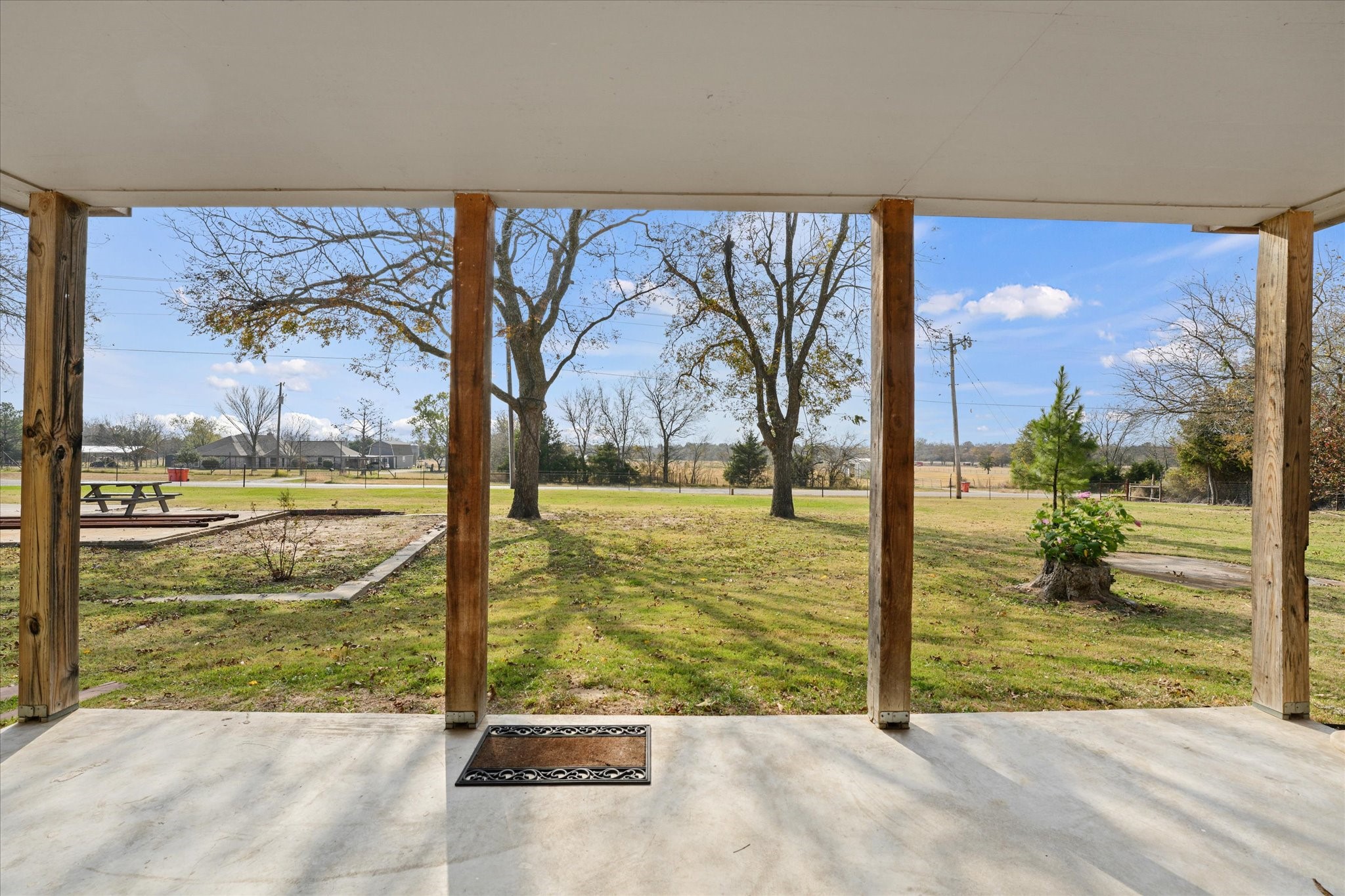 4138 County Road 1083