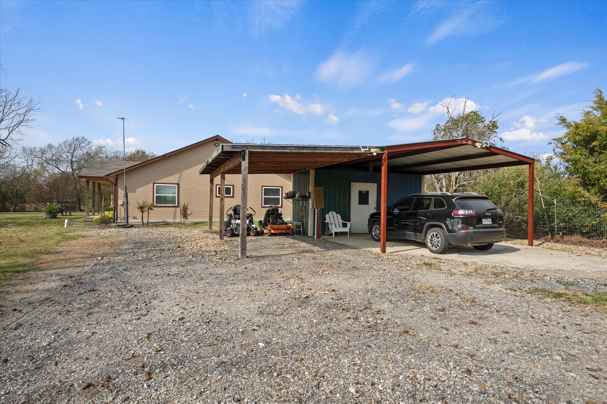 4138 County Road 1083