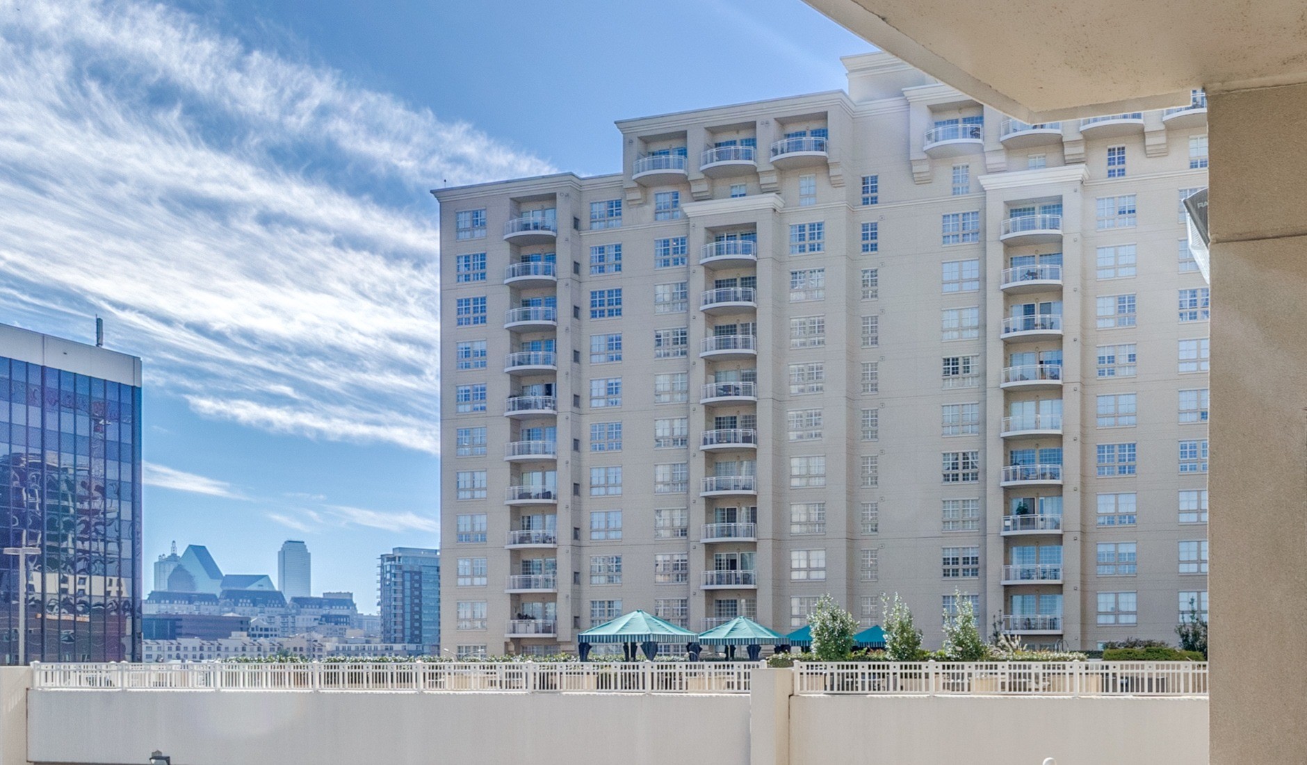 3225 Turtle Creek Boulevard 545