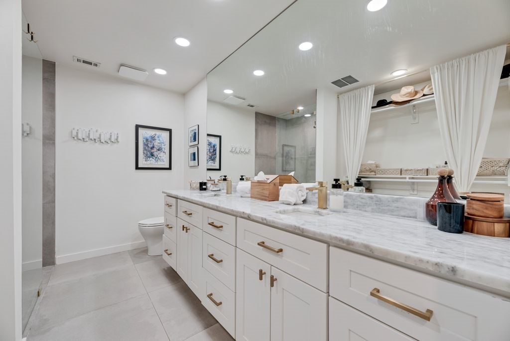 2309 Heather Hill Lane