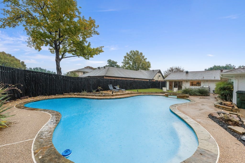 2309 Heather Hill Lane