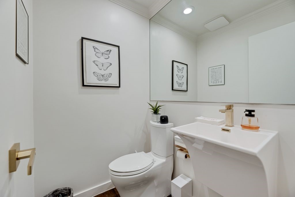 2309 Heather Hill Lane