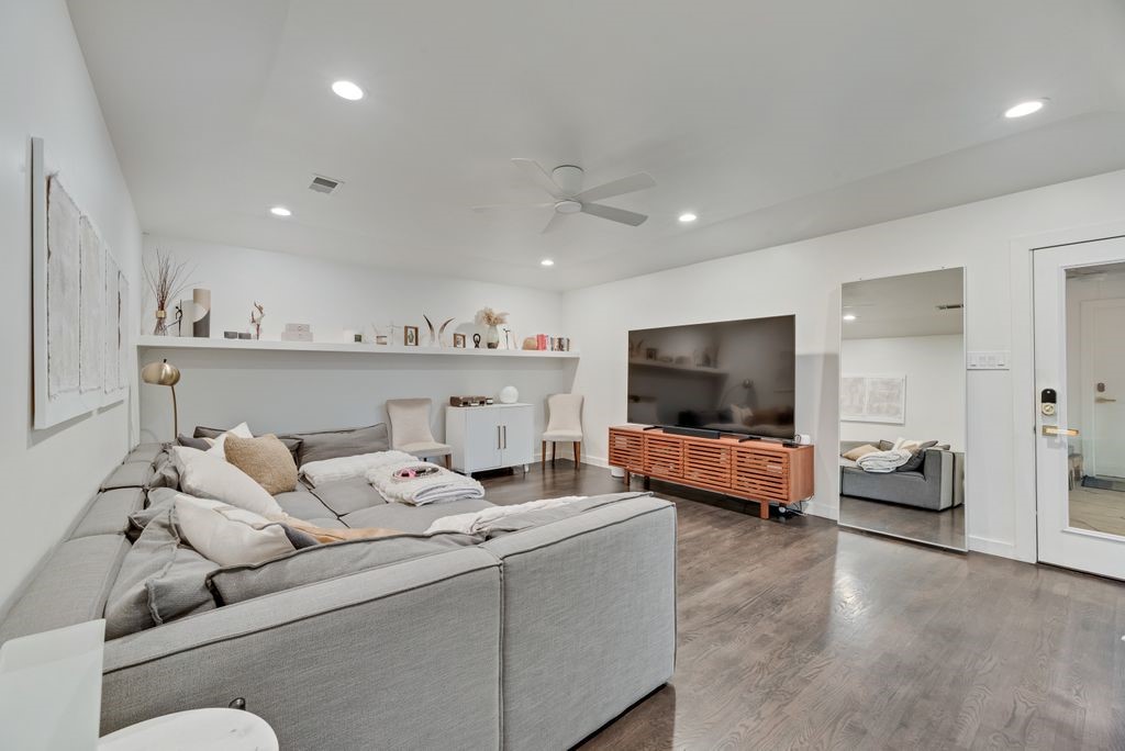 2309 Heather Hill Lane