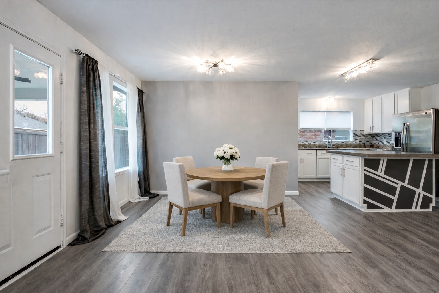 5904 Mariposa Drive