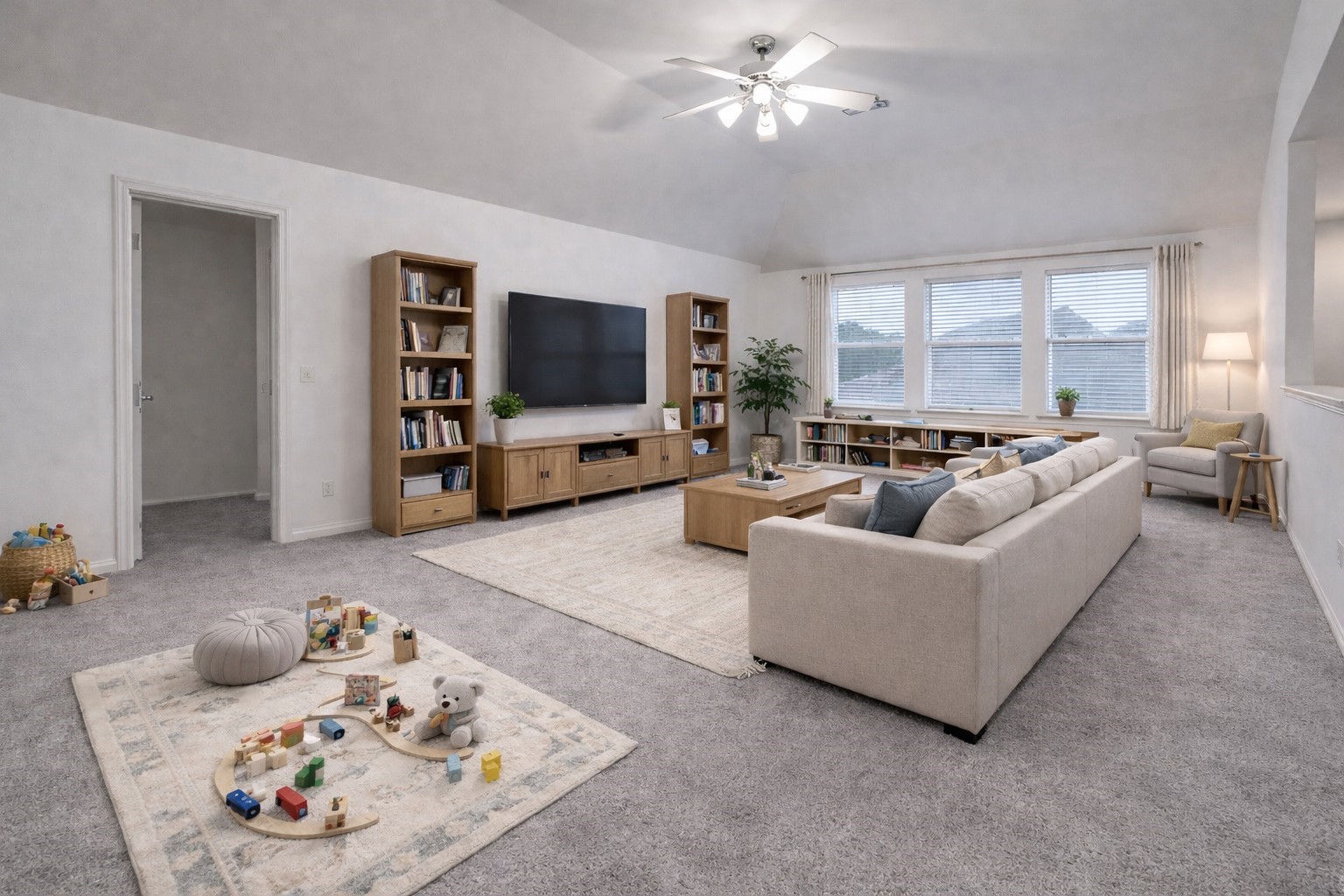 5904 Mariposa Drive