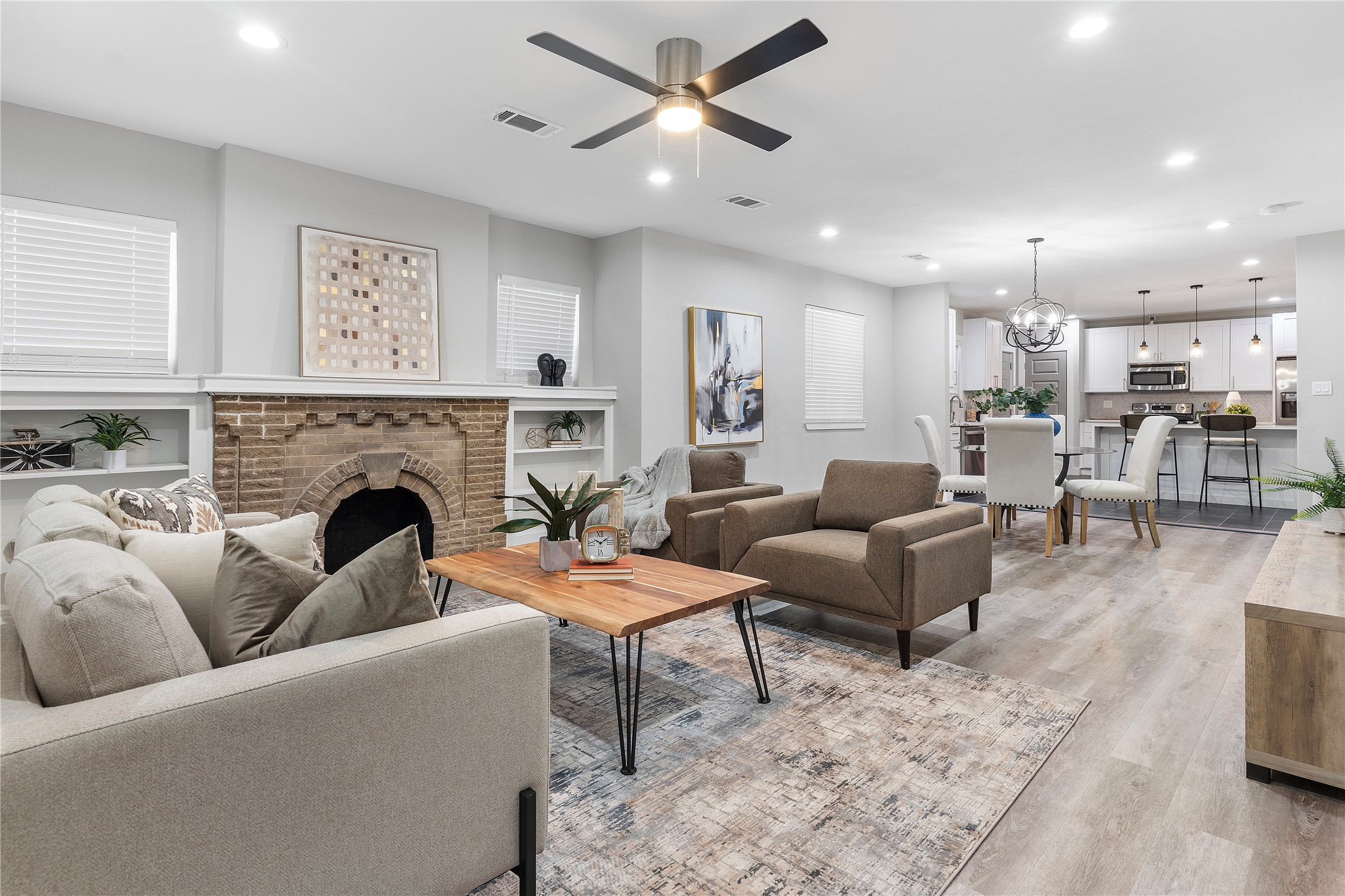 604 S Fitzhugh Avenue