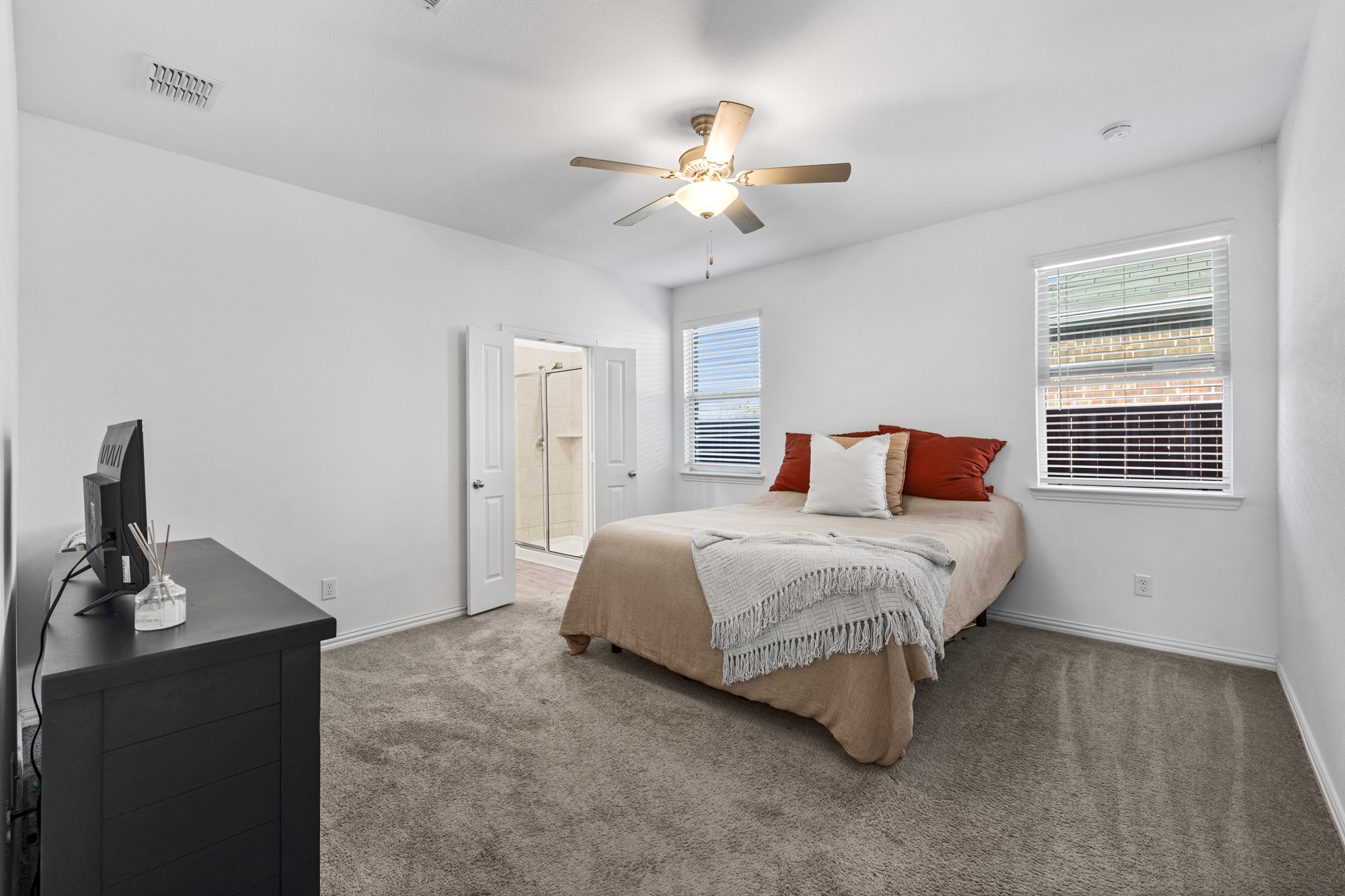 7101 Crepe Myrtle Avenue