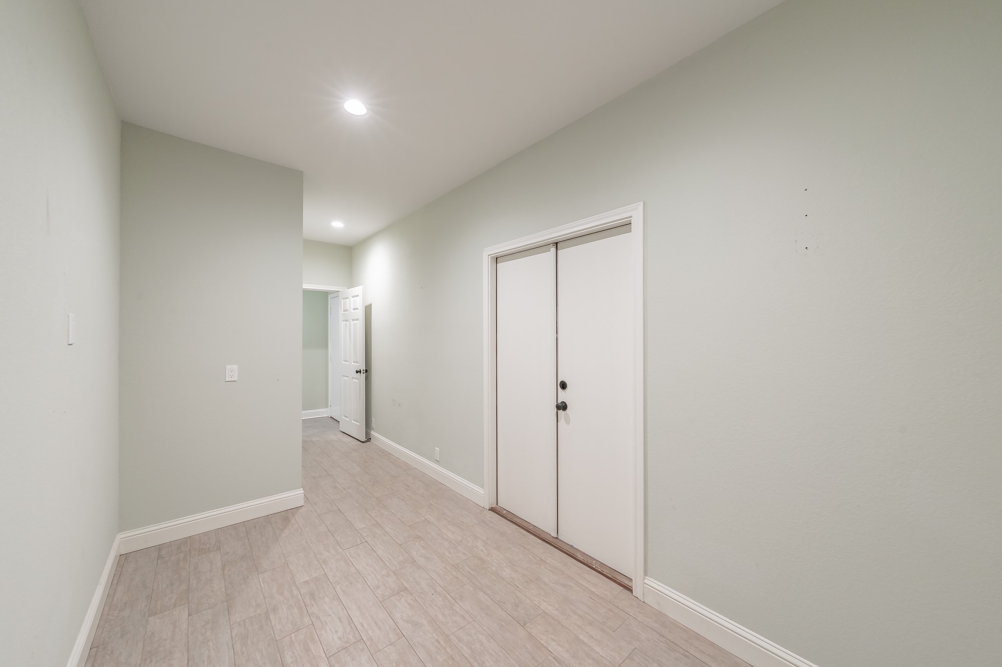 112 Amanda Court