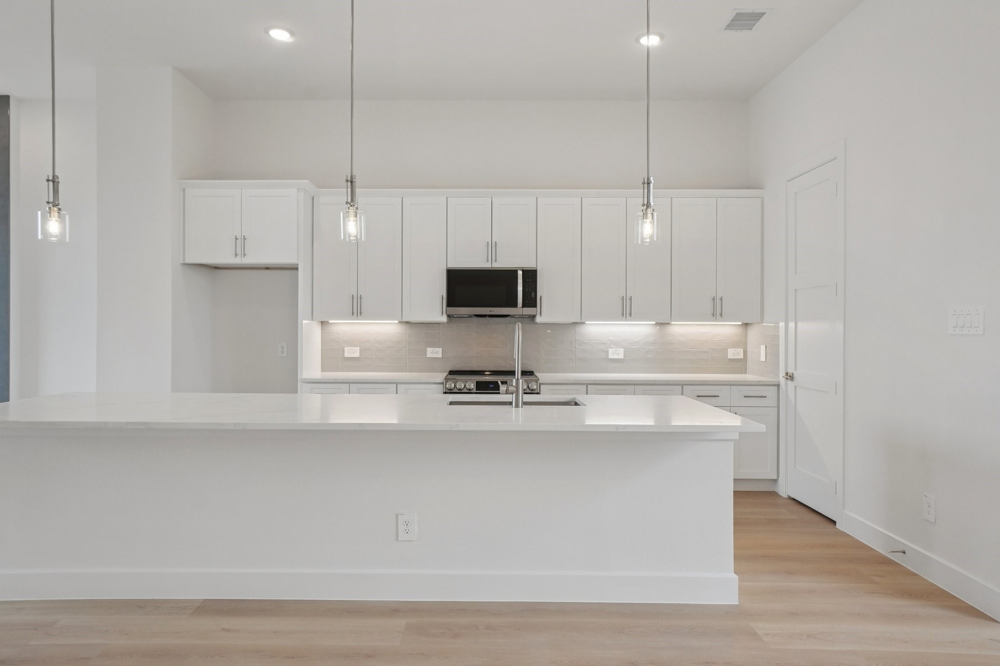 13351 Goodland Street 204