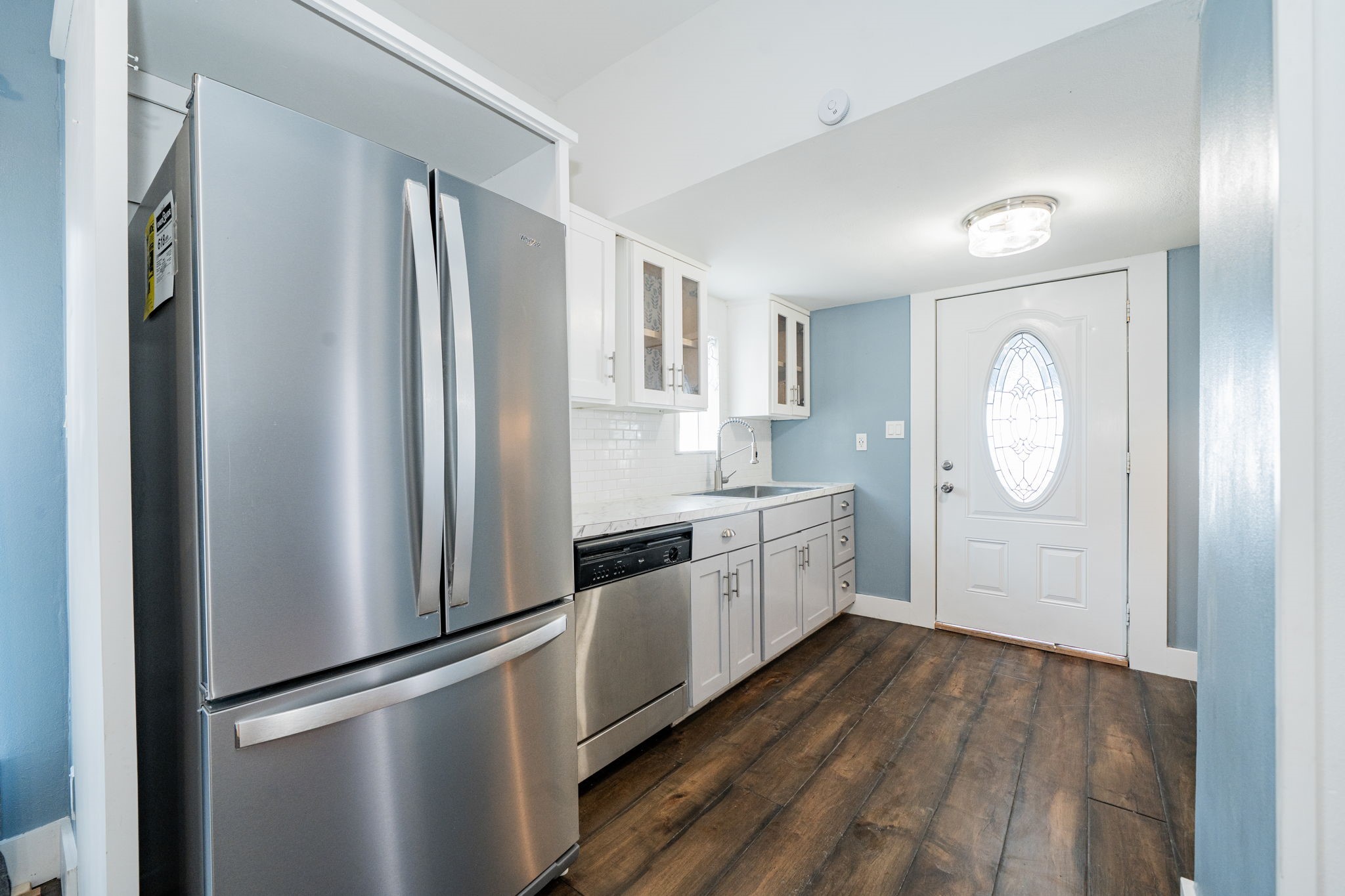 301 E 2nd North Street