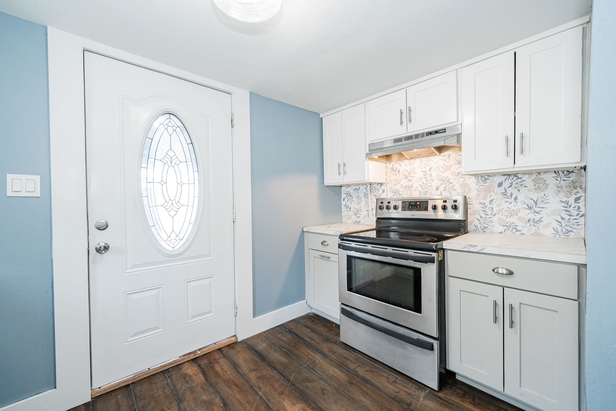 301 E 2nd North Street