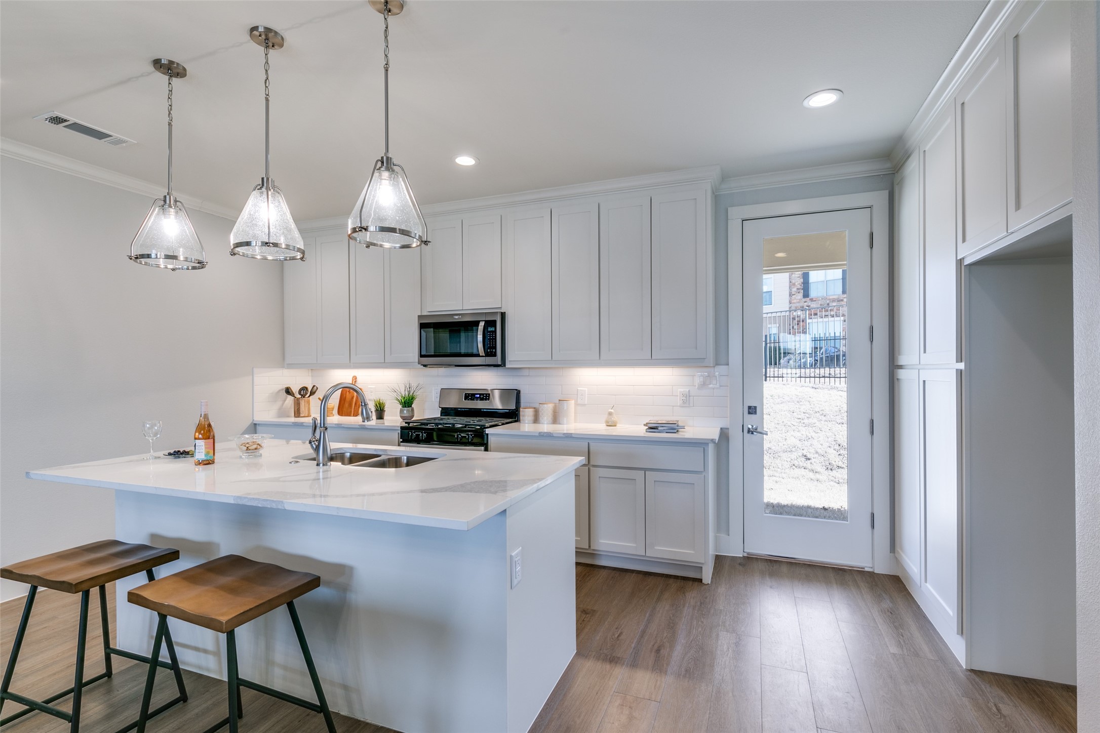 635 Community Lane