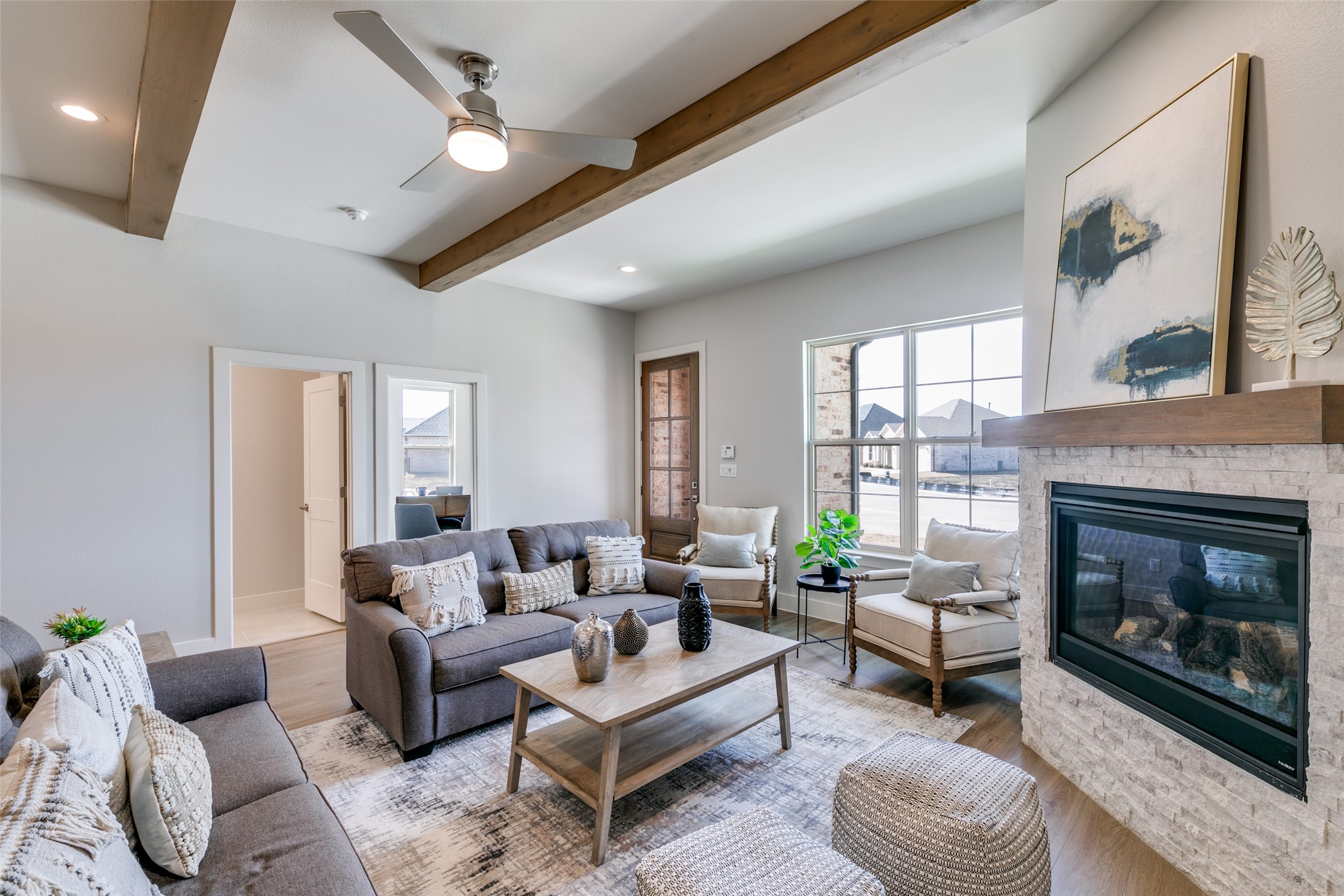 635 Community Lane