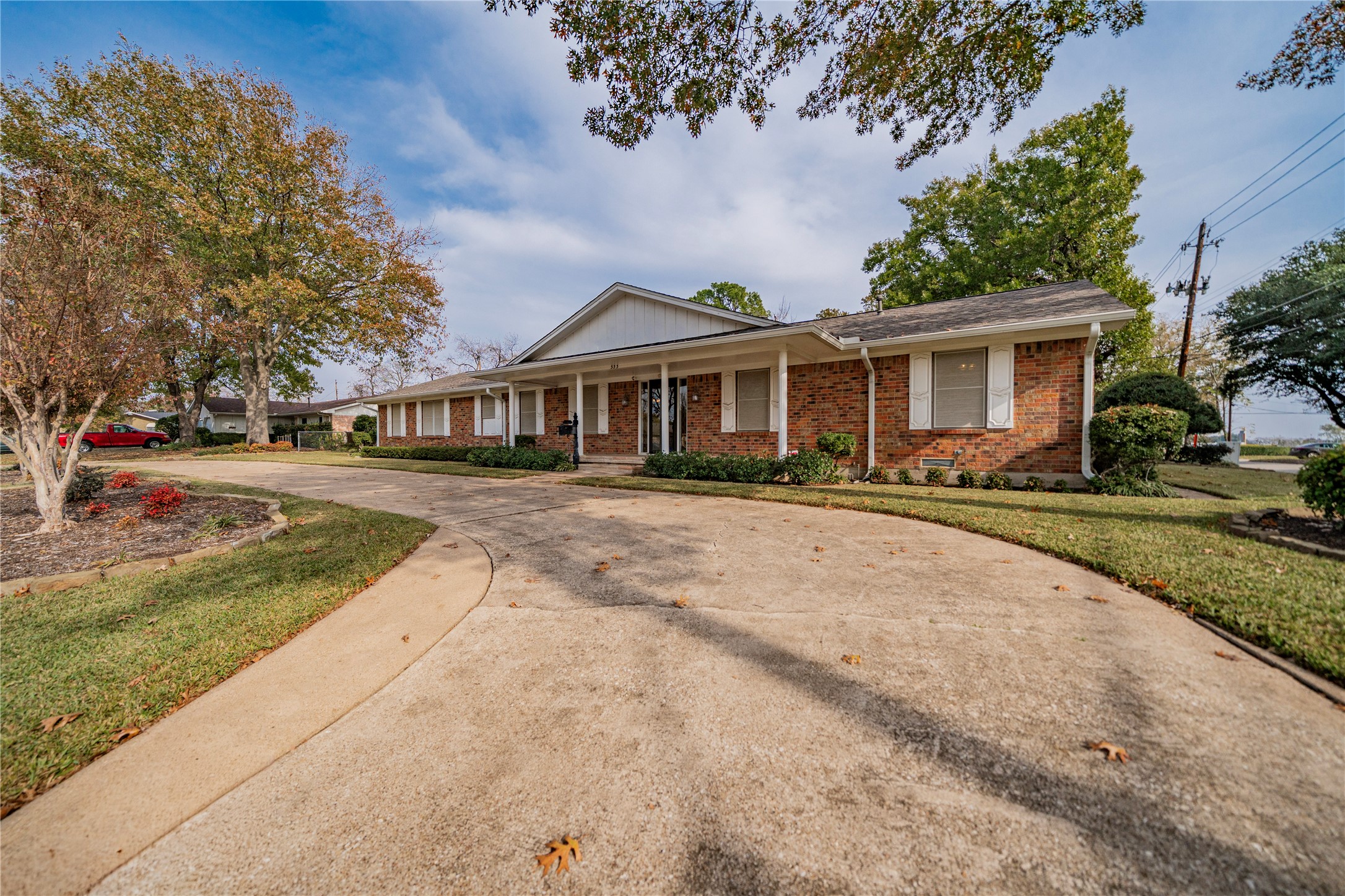 333 Jasanda Way