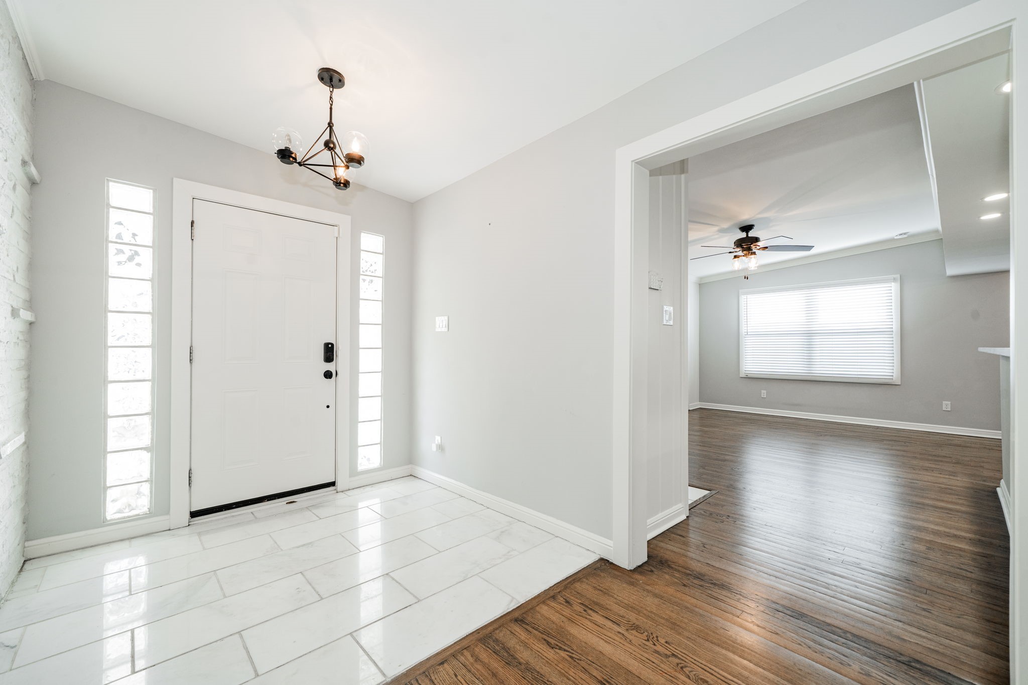 9914 Estacado Drive