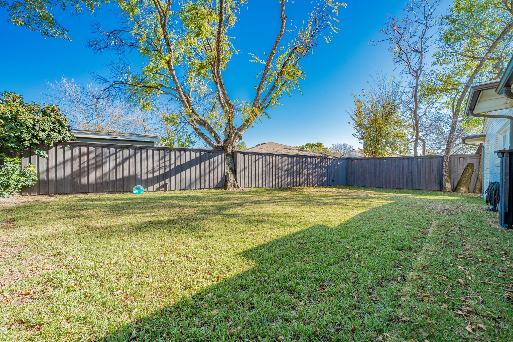 9914 Estacado Drive