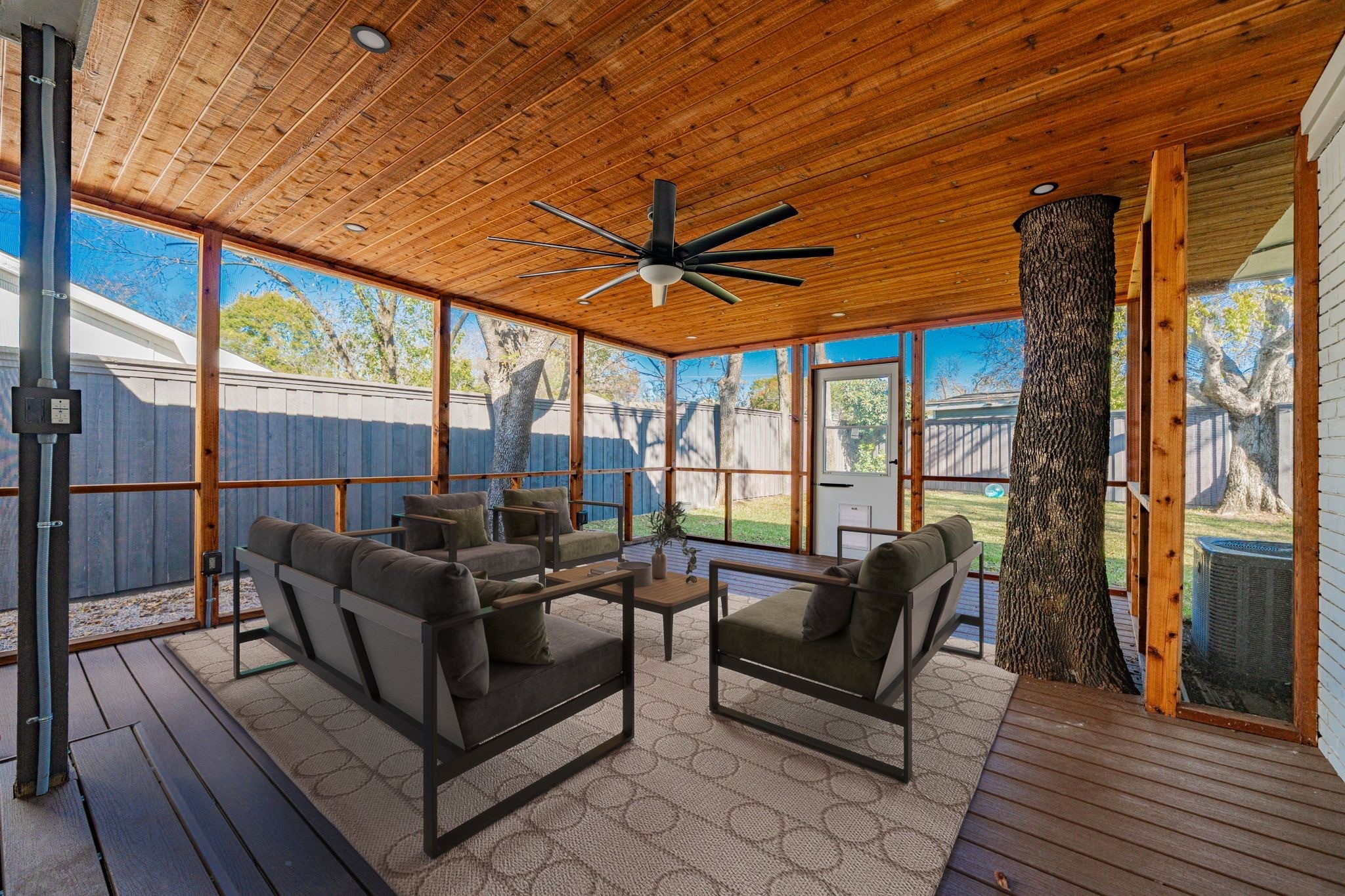 9914 Estacado Drive